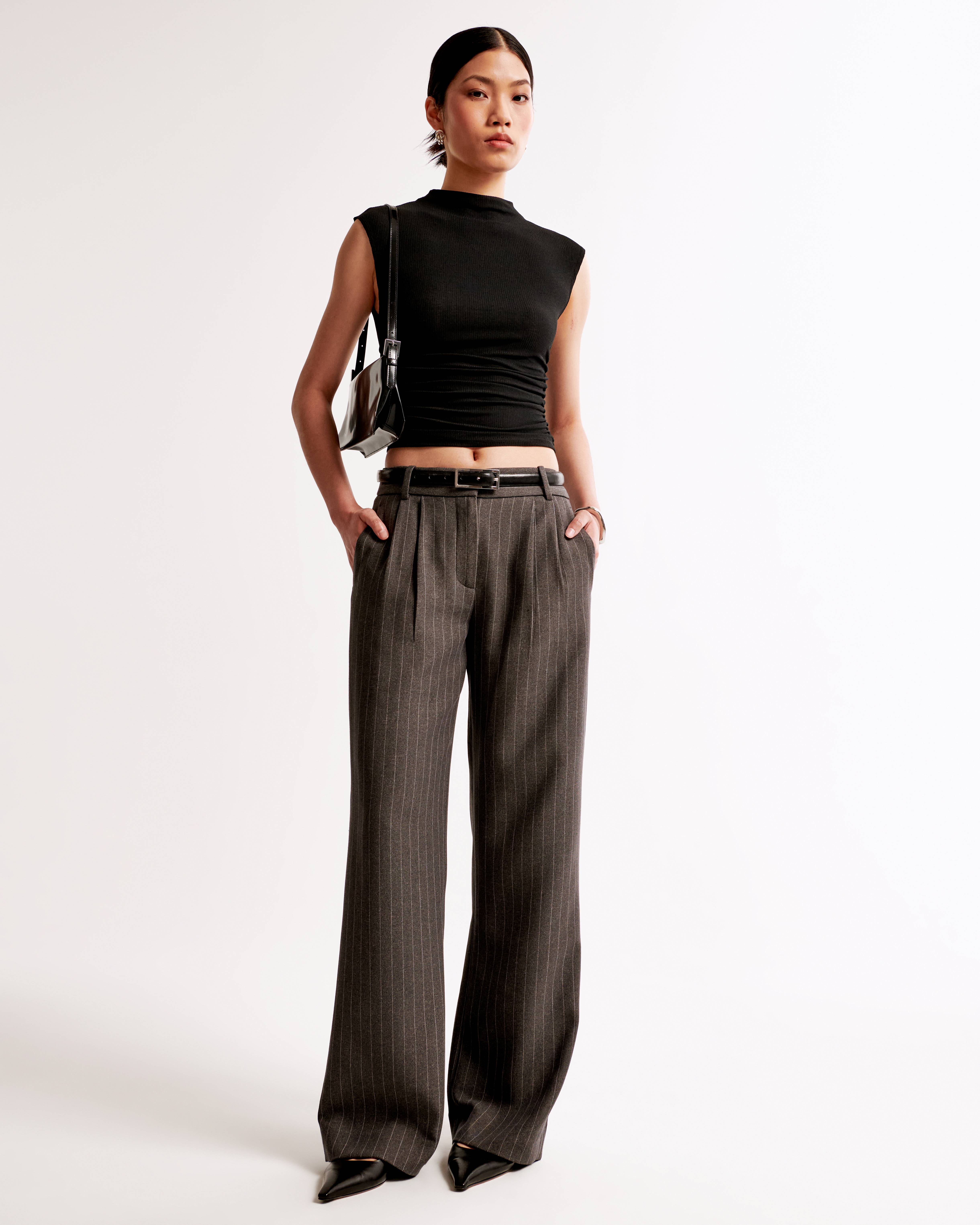 Abercrombie & Fitch A&f Sloane Low Rise Tailored Wide Leg Pant