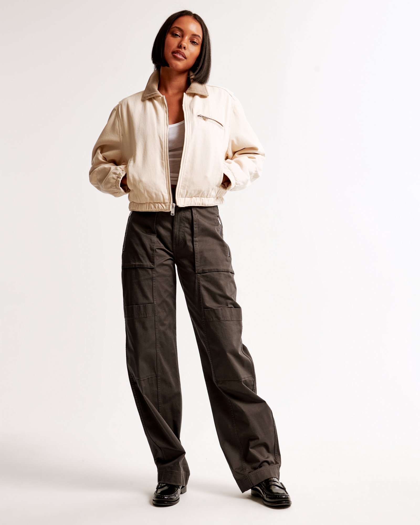 Mid Rise Barrel Utility Pant