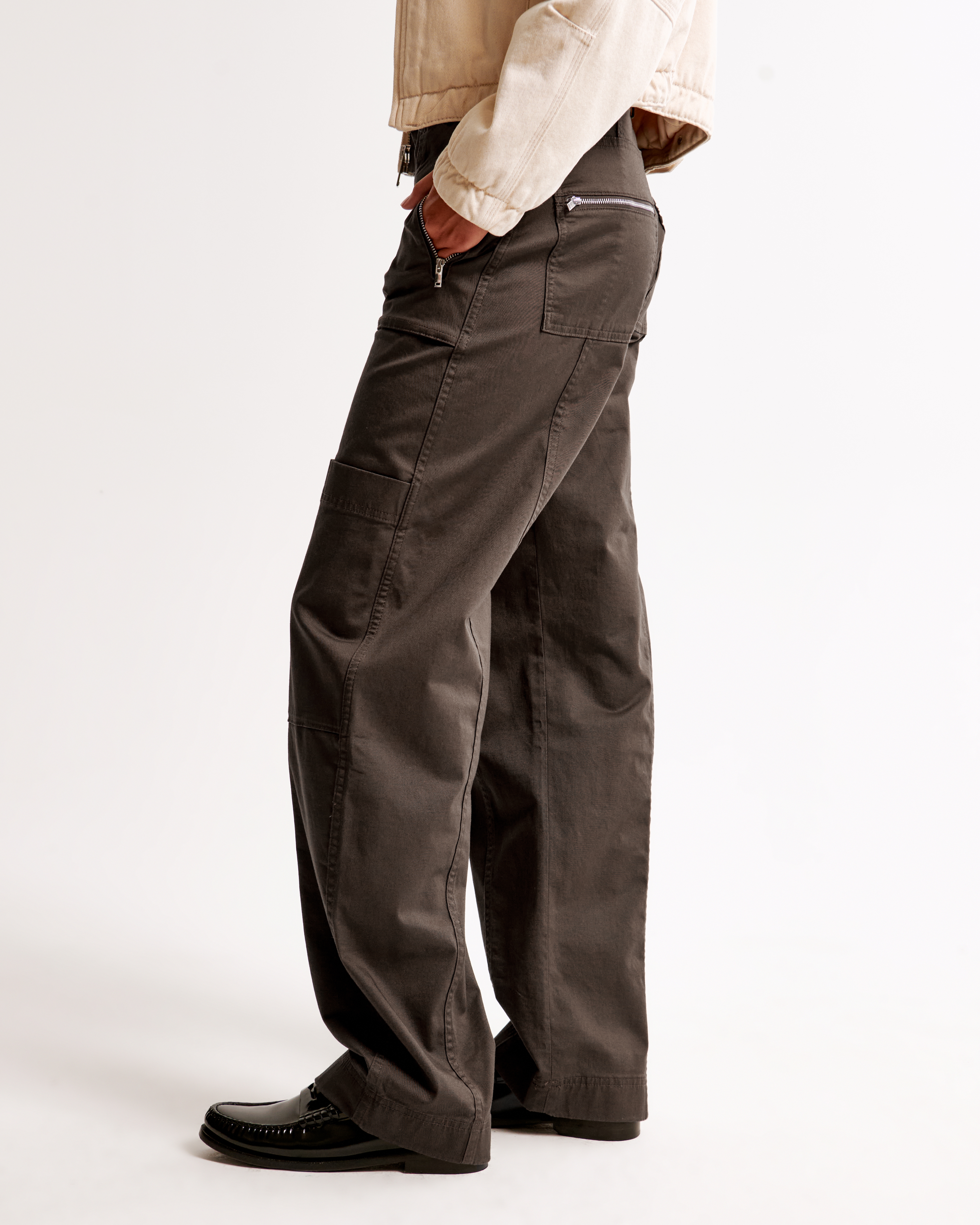 Women's Mid Rise Barrel Utility Pant | Women's Clearance