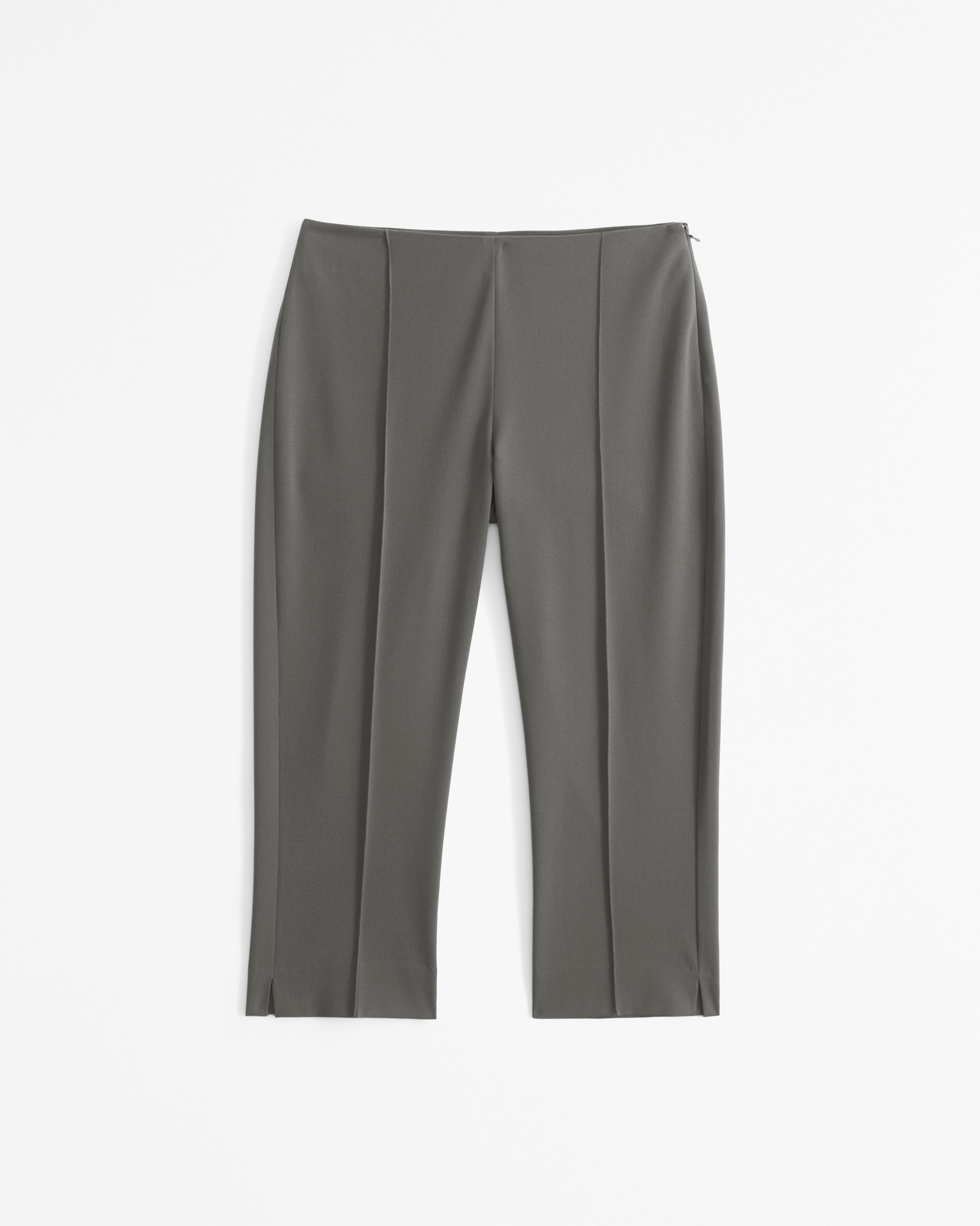 Low Rise Pintuck Capri Pant