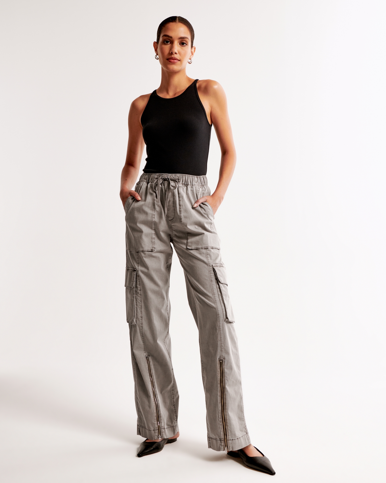 Pull-On Wide Leg Cargo Pant
