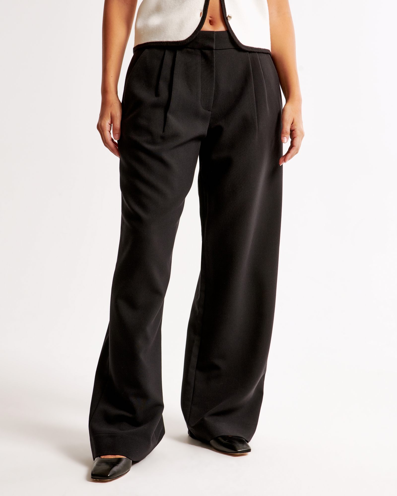 Curve Love A&F Sloane Low Rise Tailored Pant