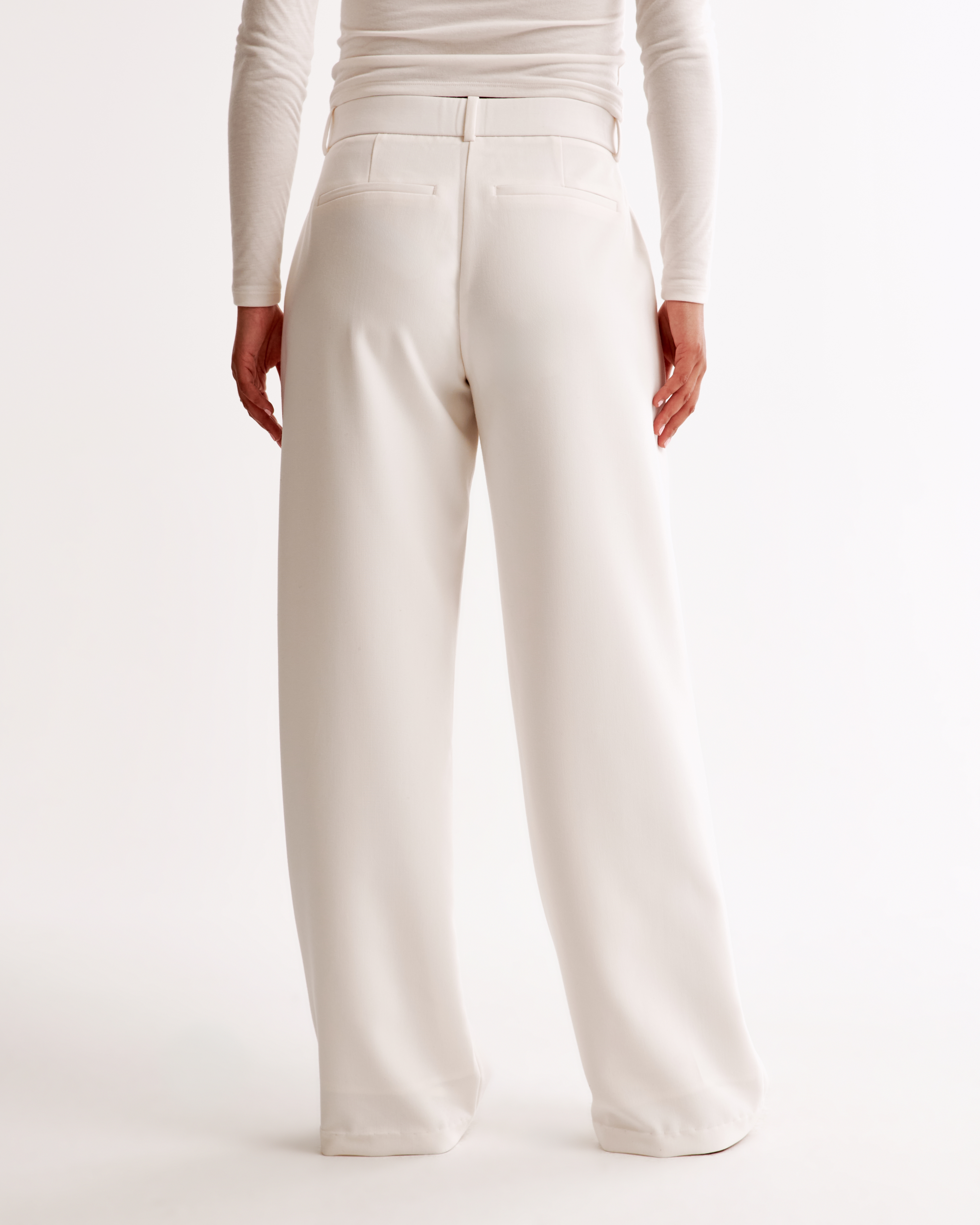 Abercrombie & Fitch Curve Love A&f Sloane Low Rise Tailored Wide Leg Pant In White