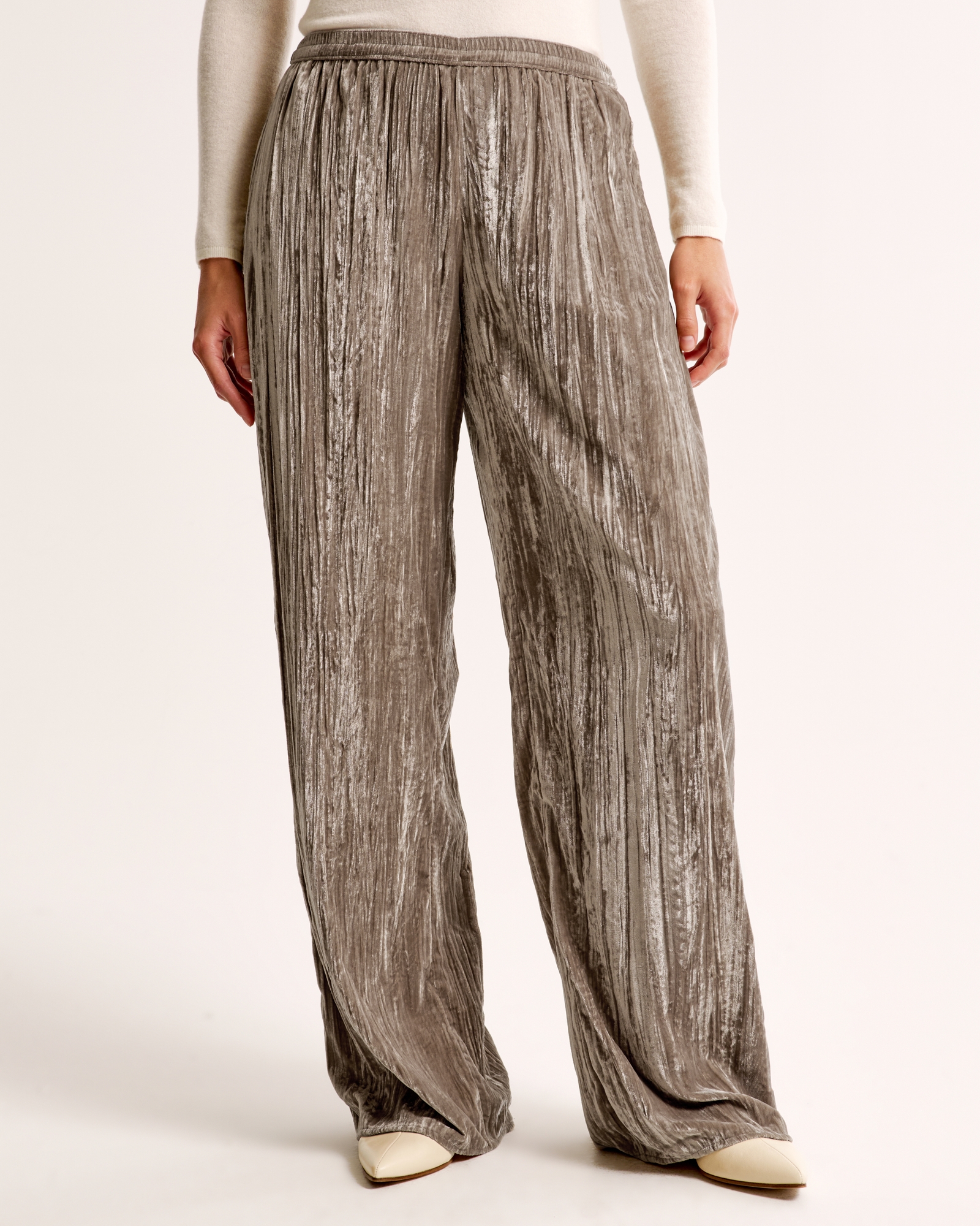 Velvet Crinkle Pull-On Pant