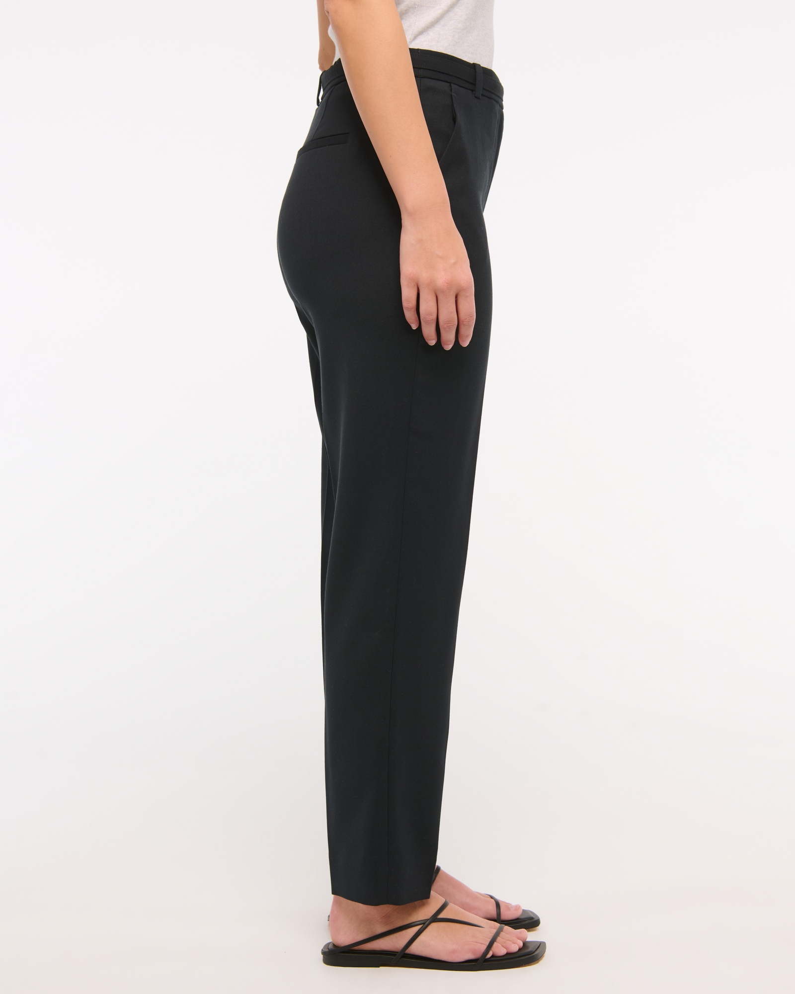 Curve Love High Rise Belted Ankle Straight Pant
