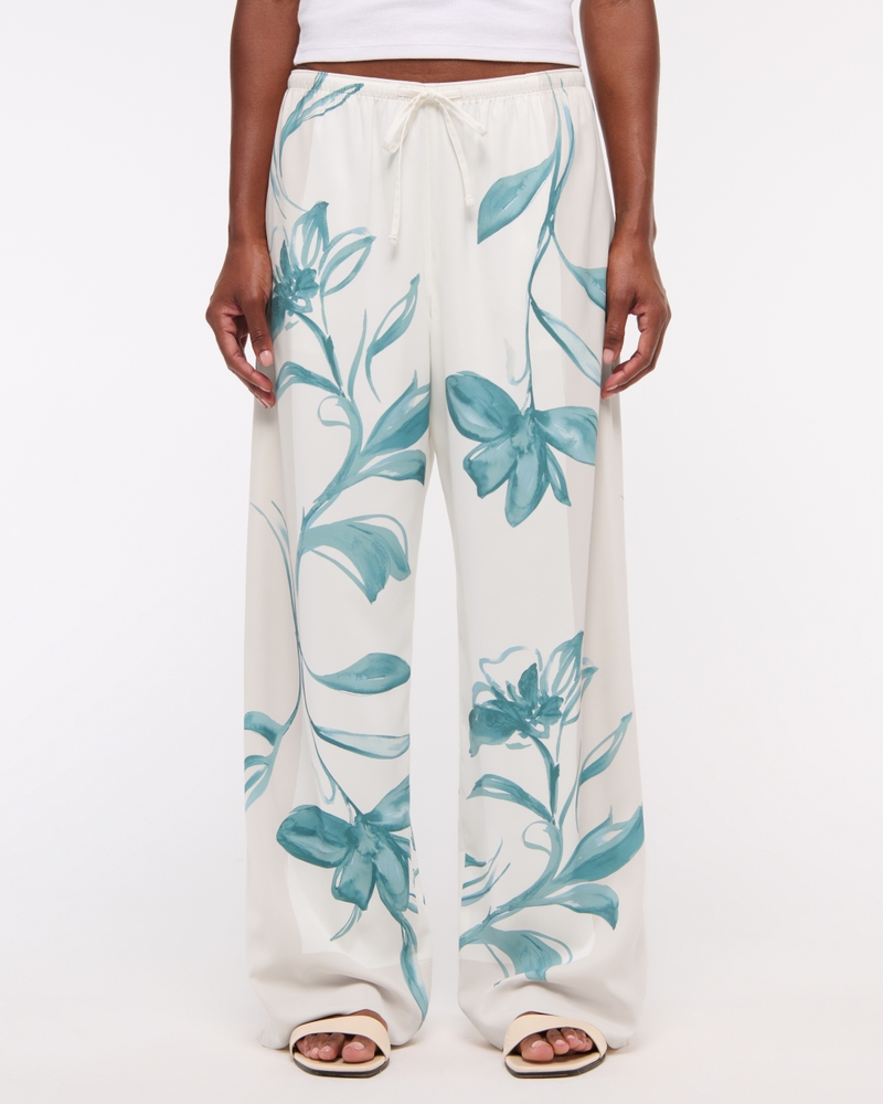 Drapey Wide Leg Pull-On Pant