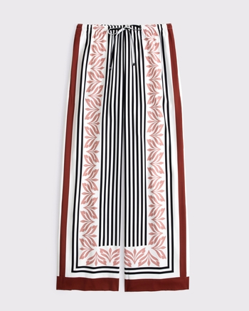 Drapey Wide Leg Pull-On Pant