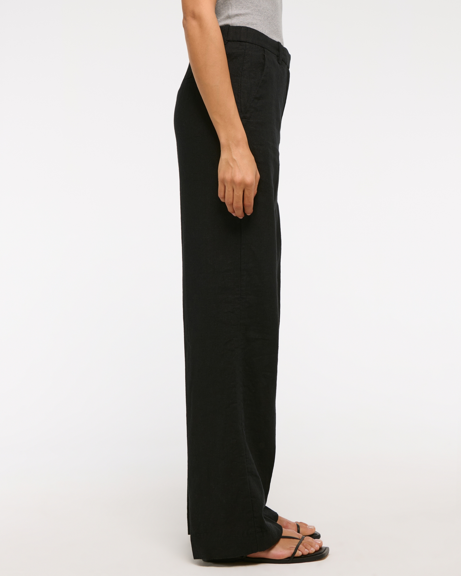 Tailored Linen-Blend Wide Leg Pant