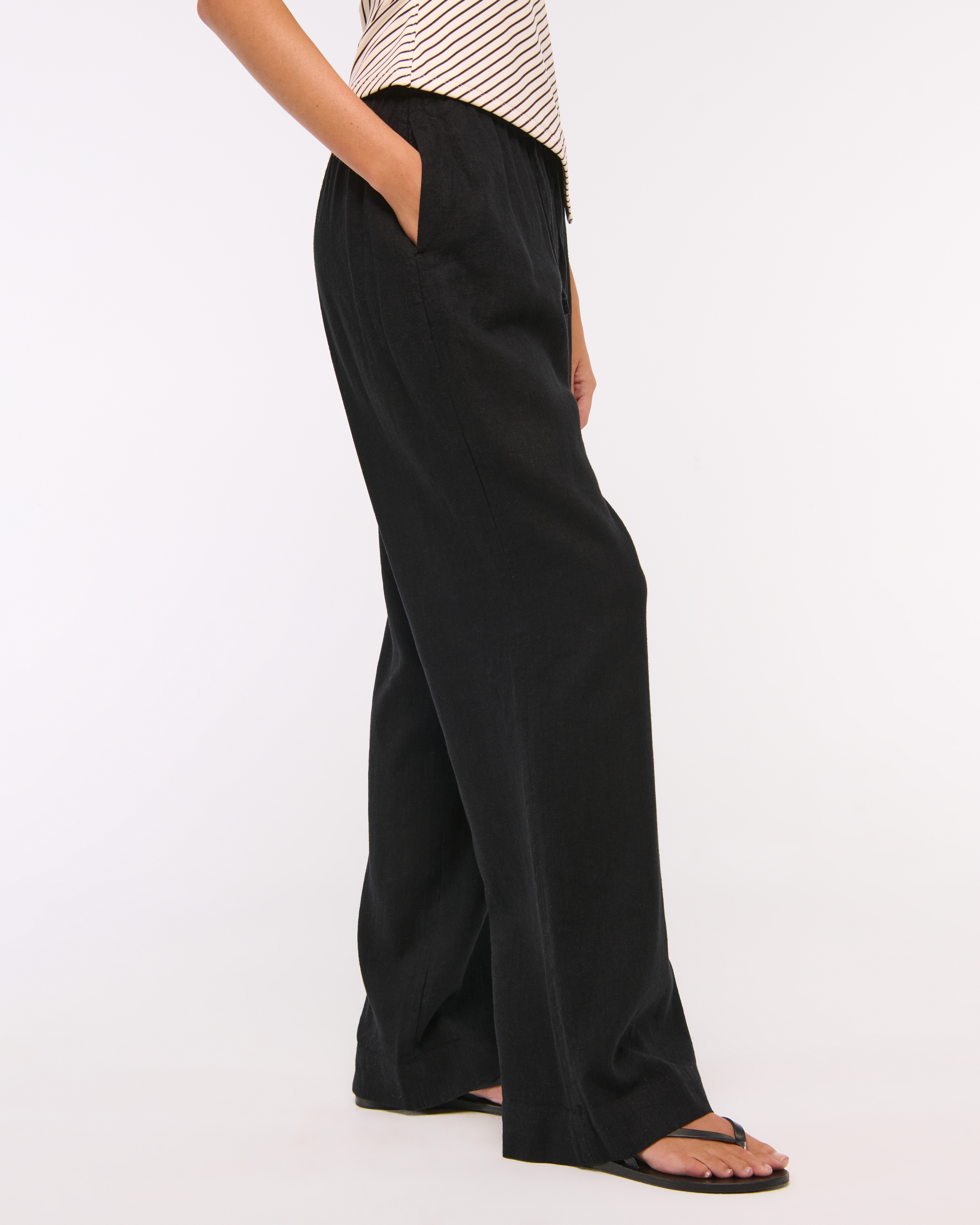パンツ LINEN VISCOSE BLEND PANTS REGULAR FIT VISCOSE - LINEN PANTS - Light beige | ZARA