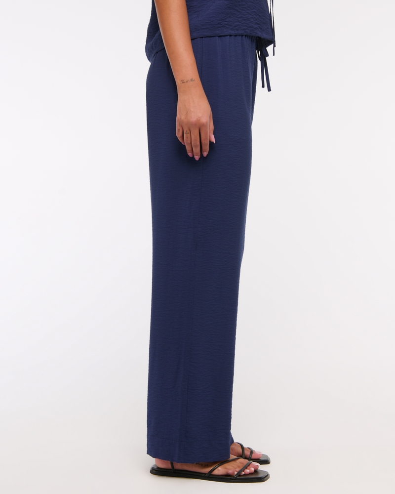 Textured Pull-On Pant