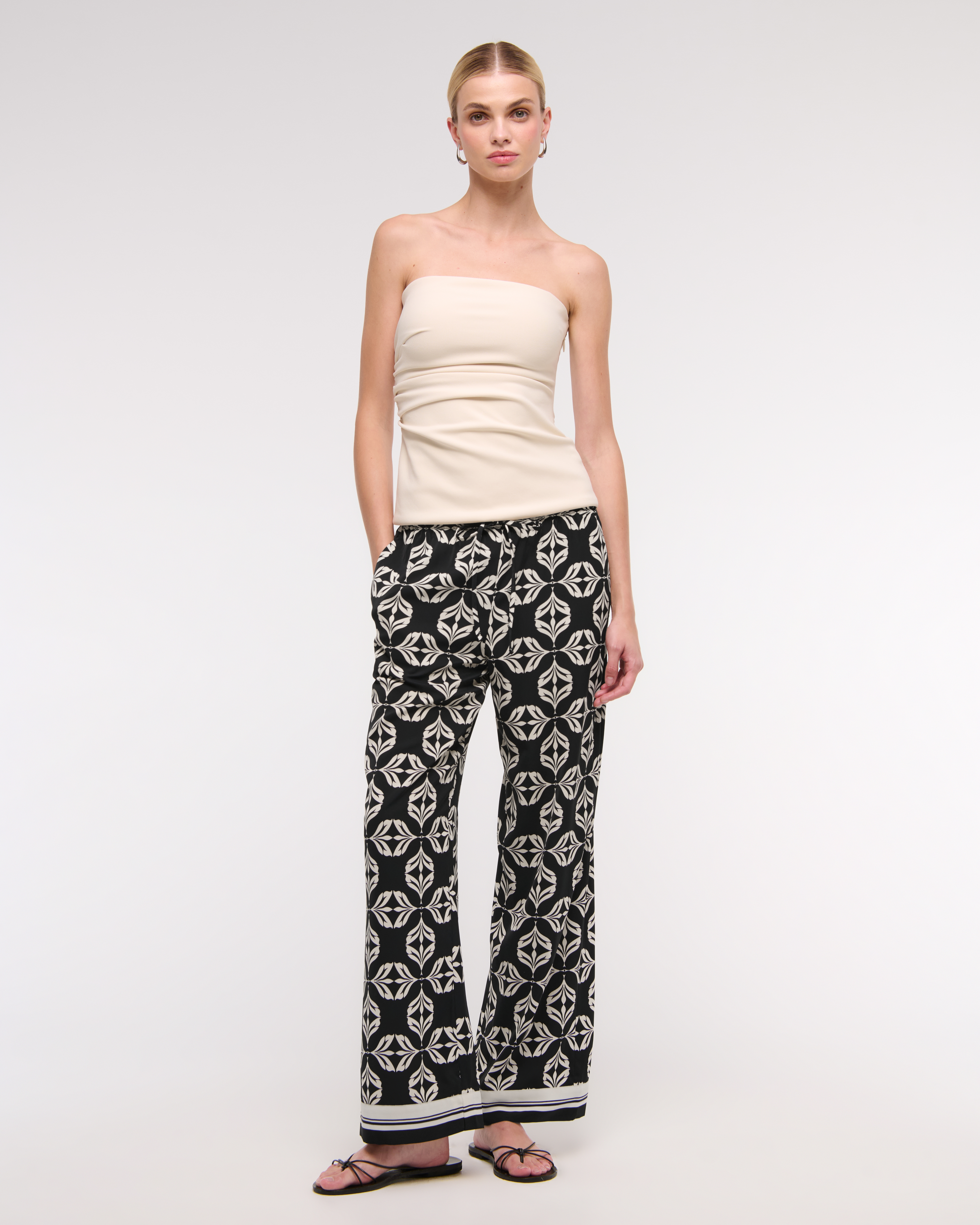 Abercrombie & Fitch Drapey Wide Leg Pull-on Pant