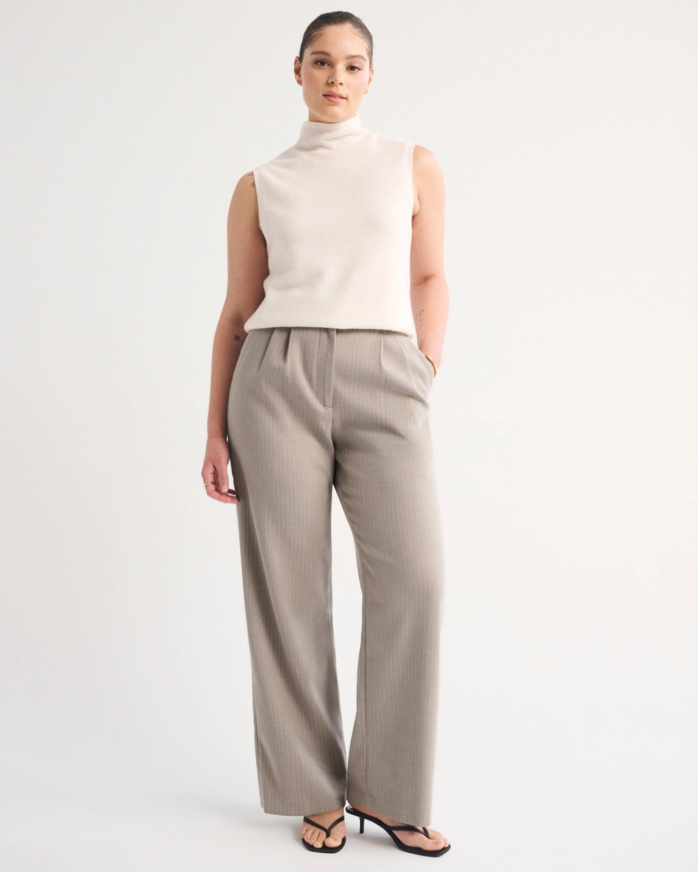 A&F Sloane Tailored Wide Leg Pant