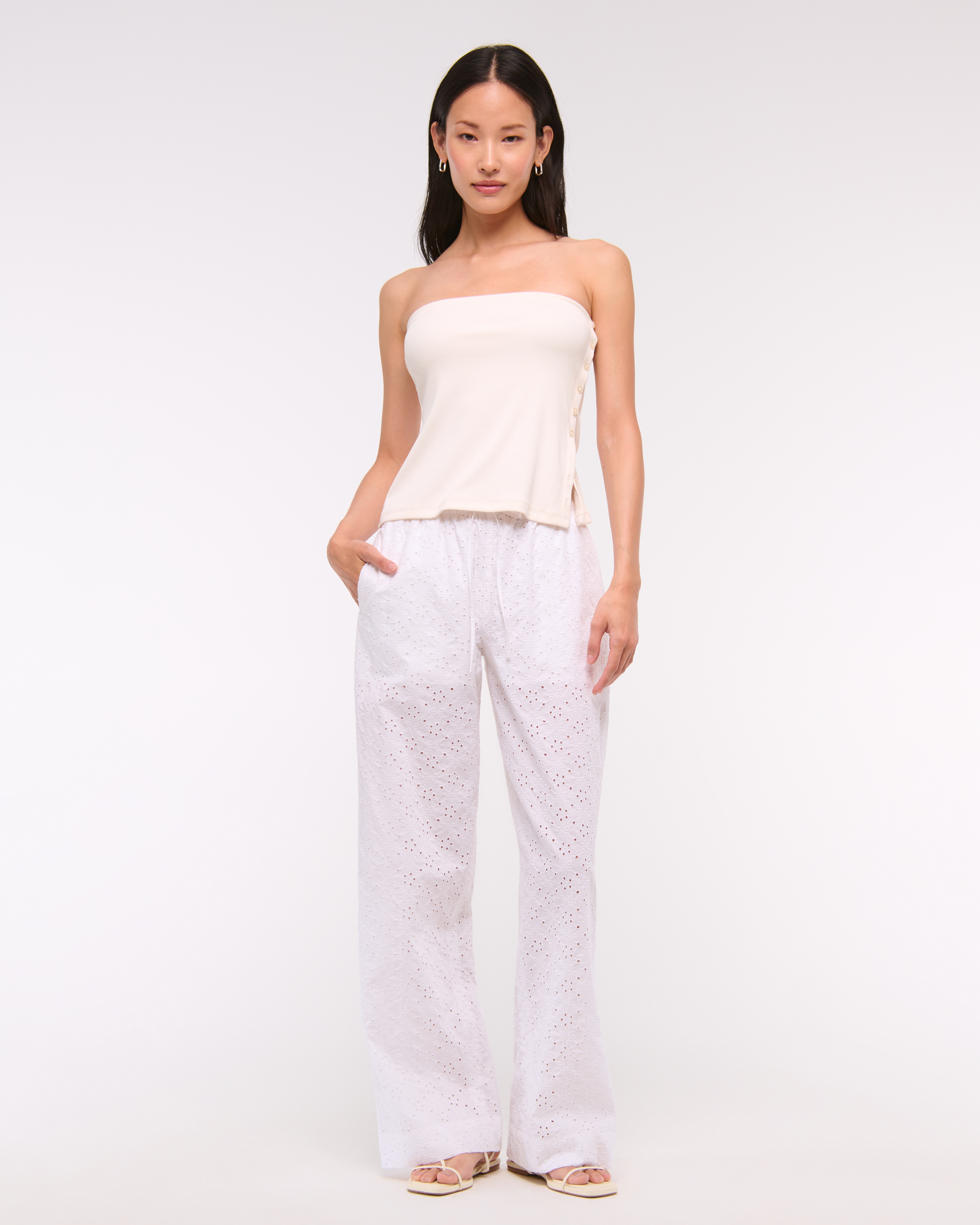 Abercrombie & Fitch Eyelet Pull-on Pant In White