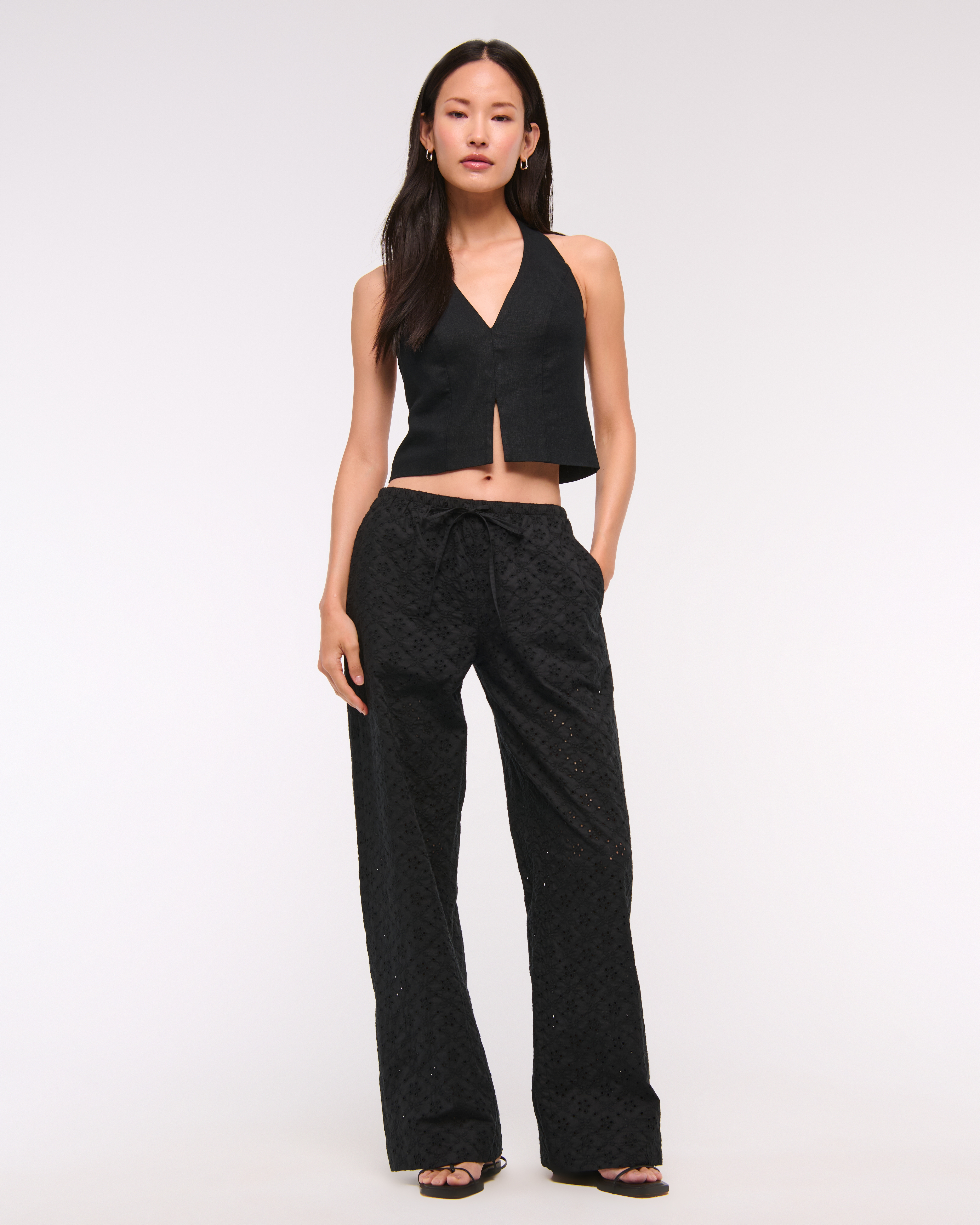Abercrombie & Fitch Eyelet Pull-on Pant In Black