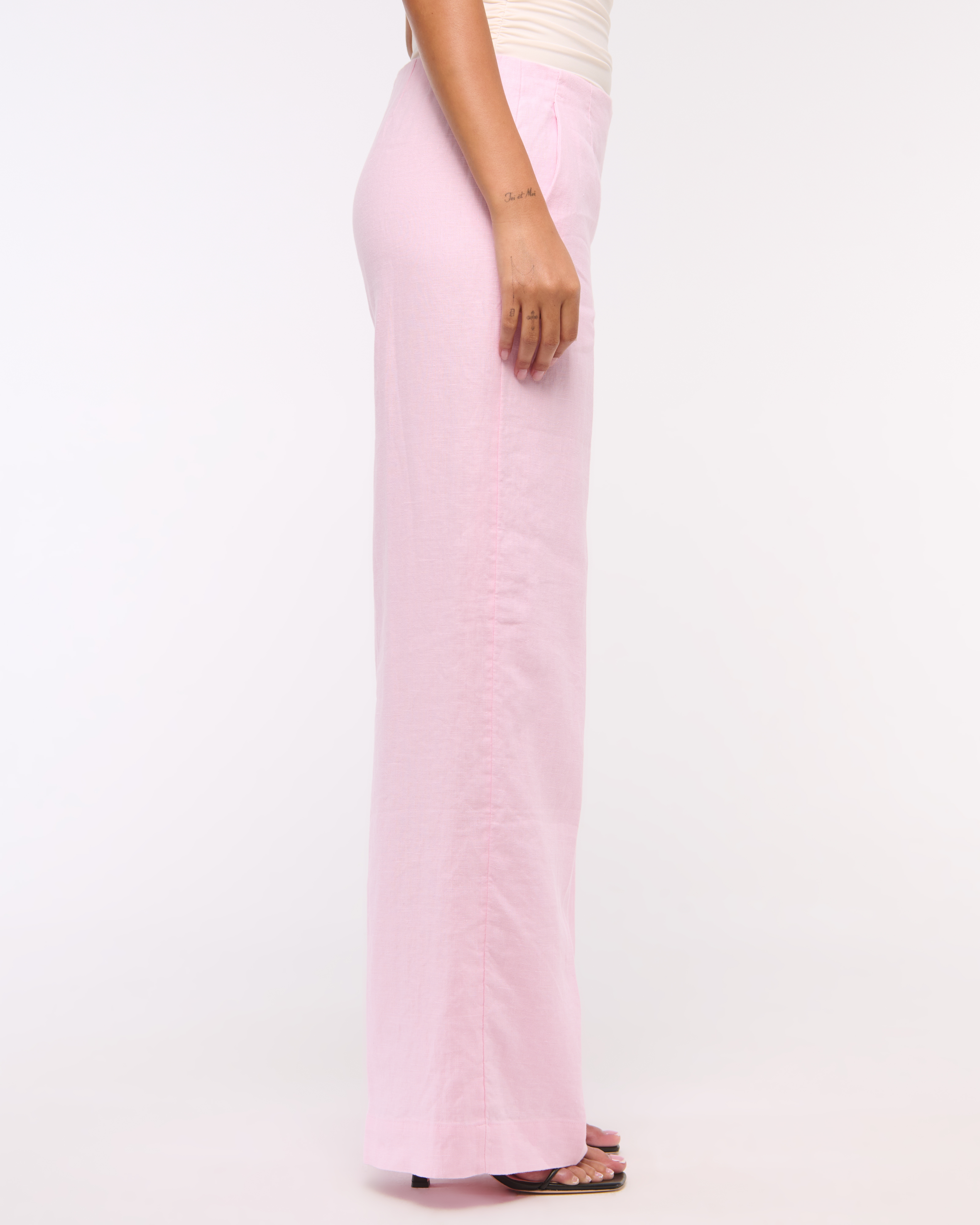 Abercrombie & Fitch Premium Linen Tailored Ultra Wide Leg Pant In Pink