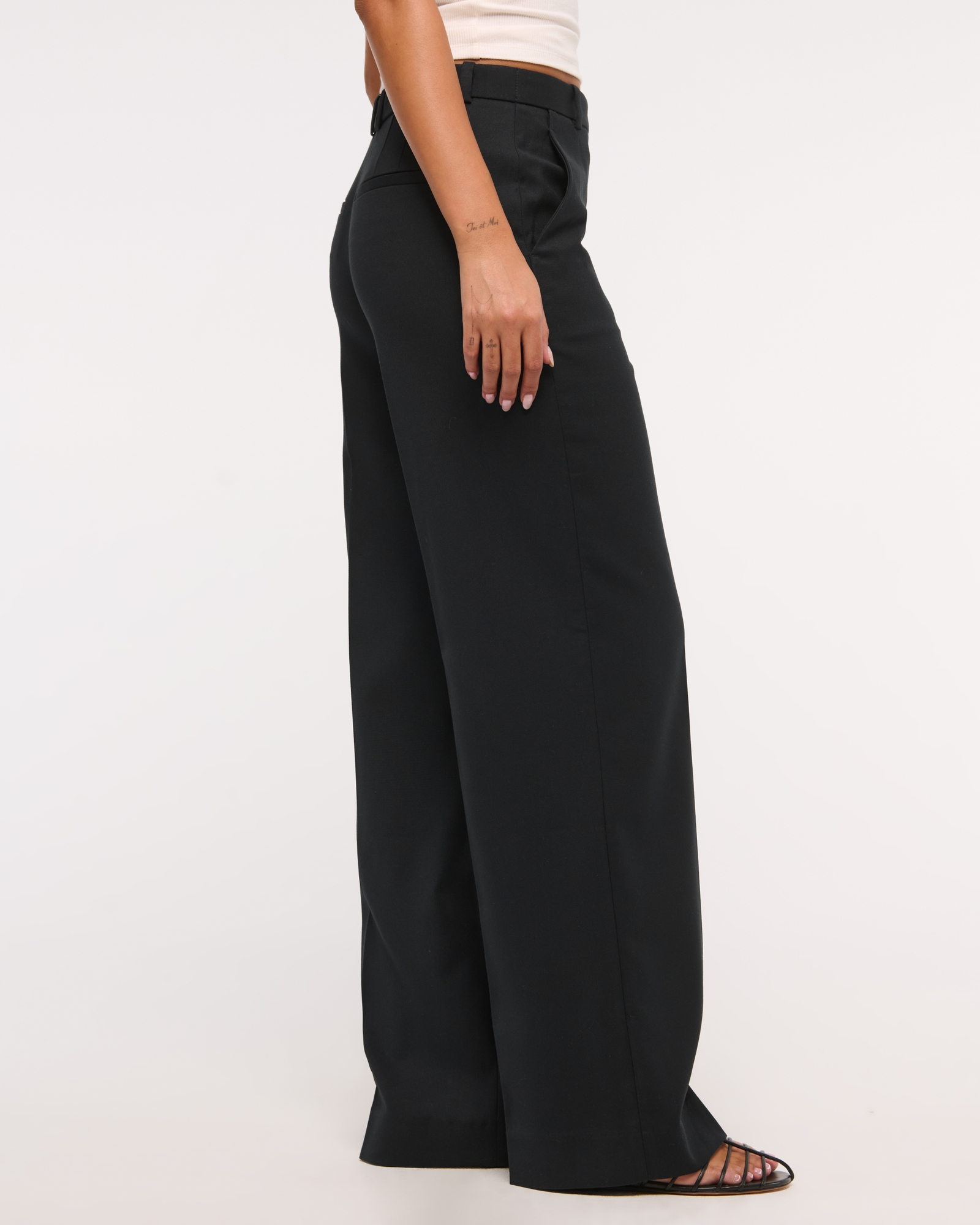 Tailored Wide Leg Pant