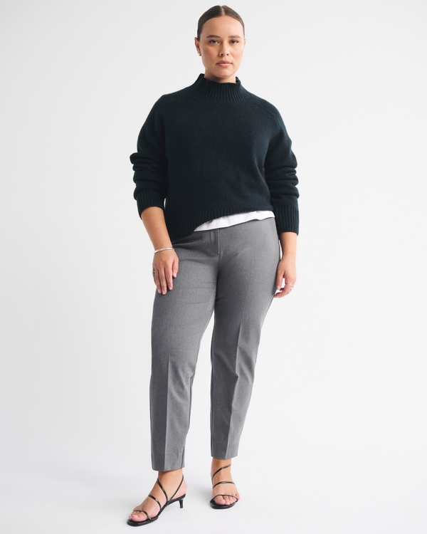 Curve Love A&F Forme Slim Straight Pant