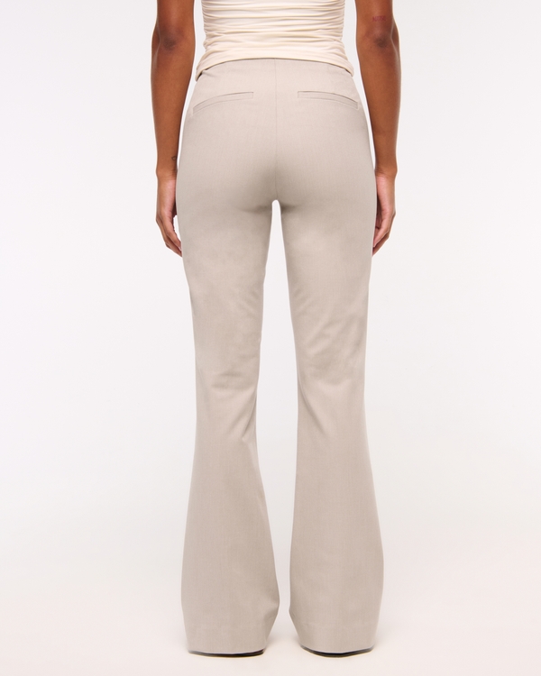 Curve Love A&F Forme Bootcut Pant