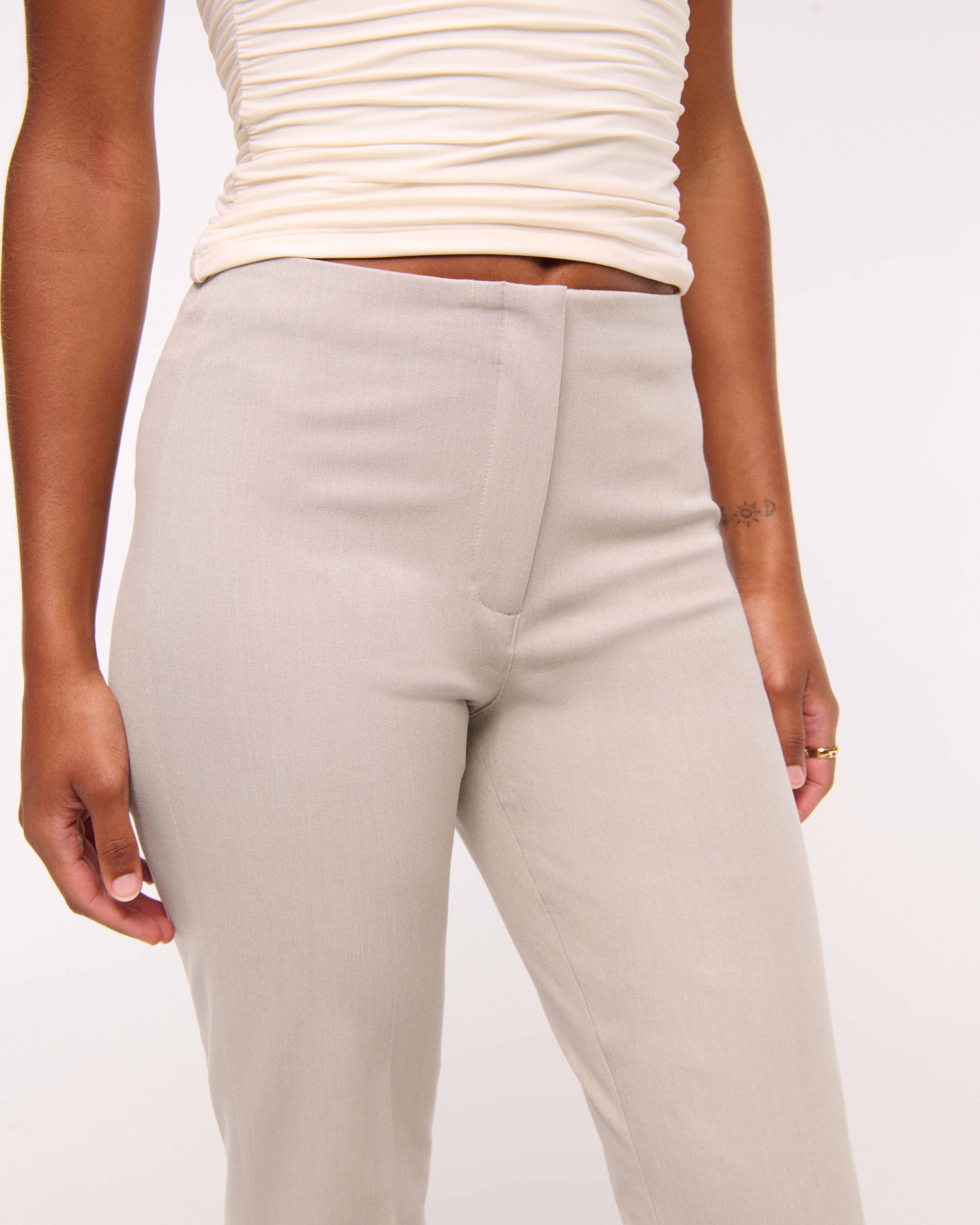 Abercrombie & Fitch Curve Love A&f Forme Bootcut Pant In Gray