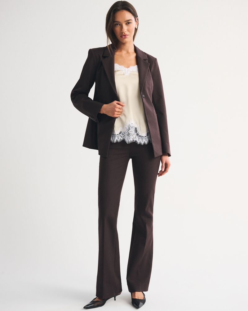 A&F Forme Bootcut Pant - dark coffee by Abercrombie & Fitch