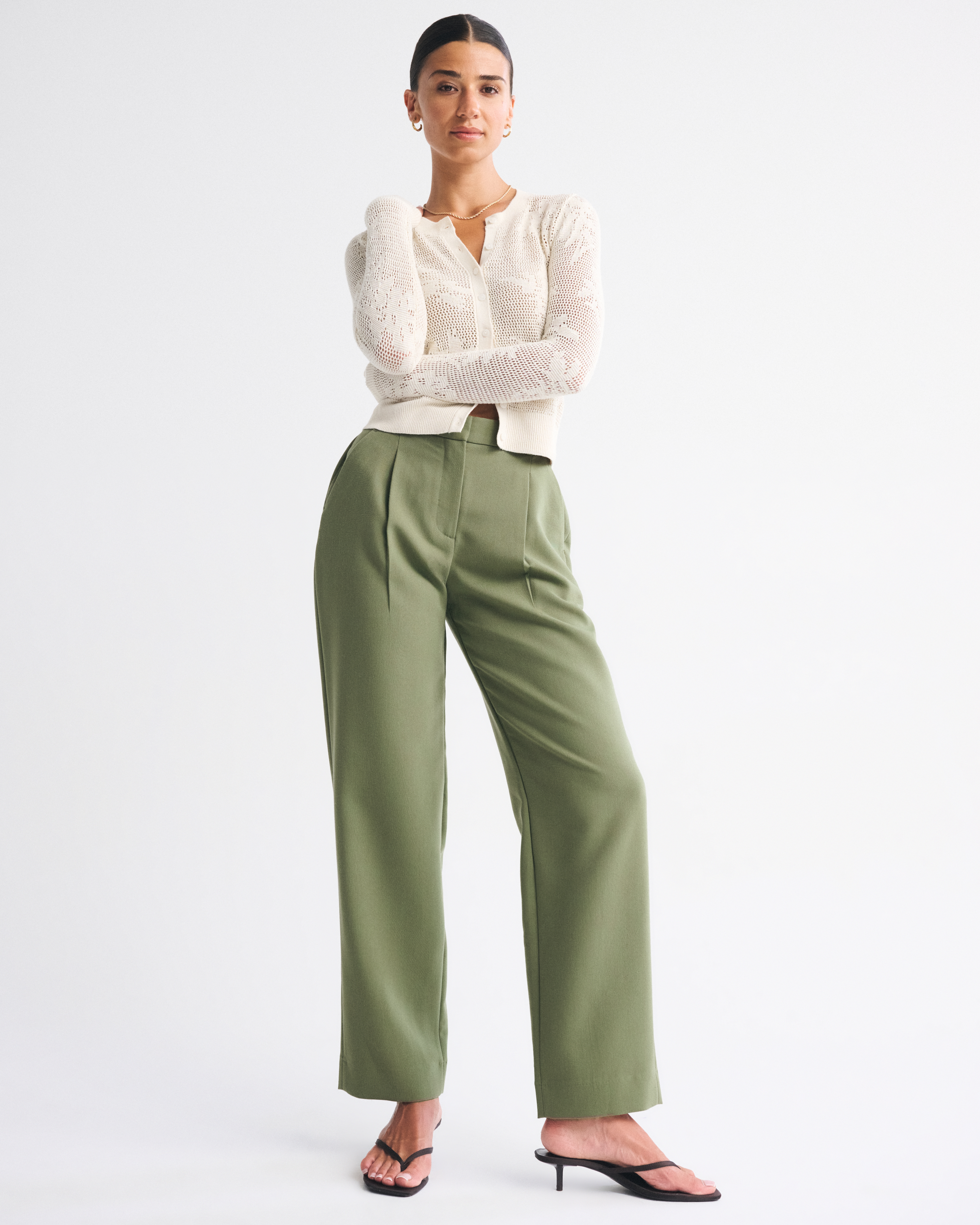 Abercrombie & Fitch Curve Love A&f Quinn Tailored Straight Pant In Green