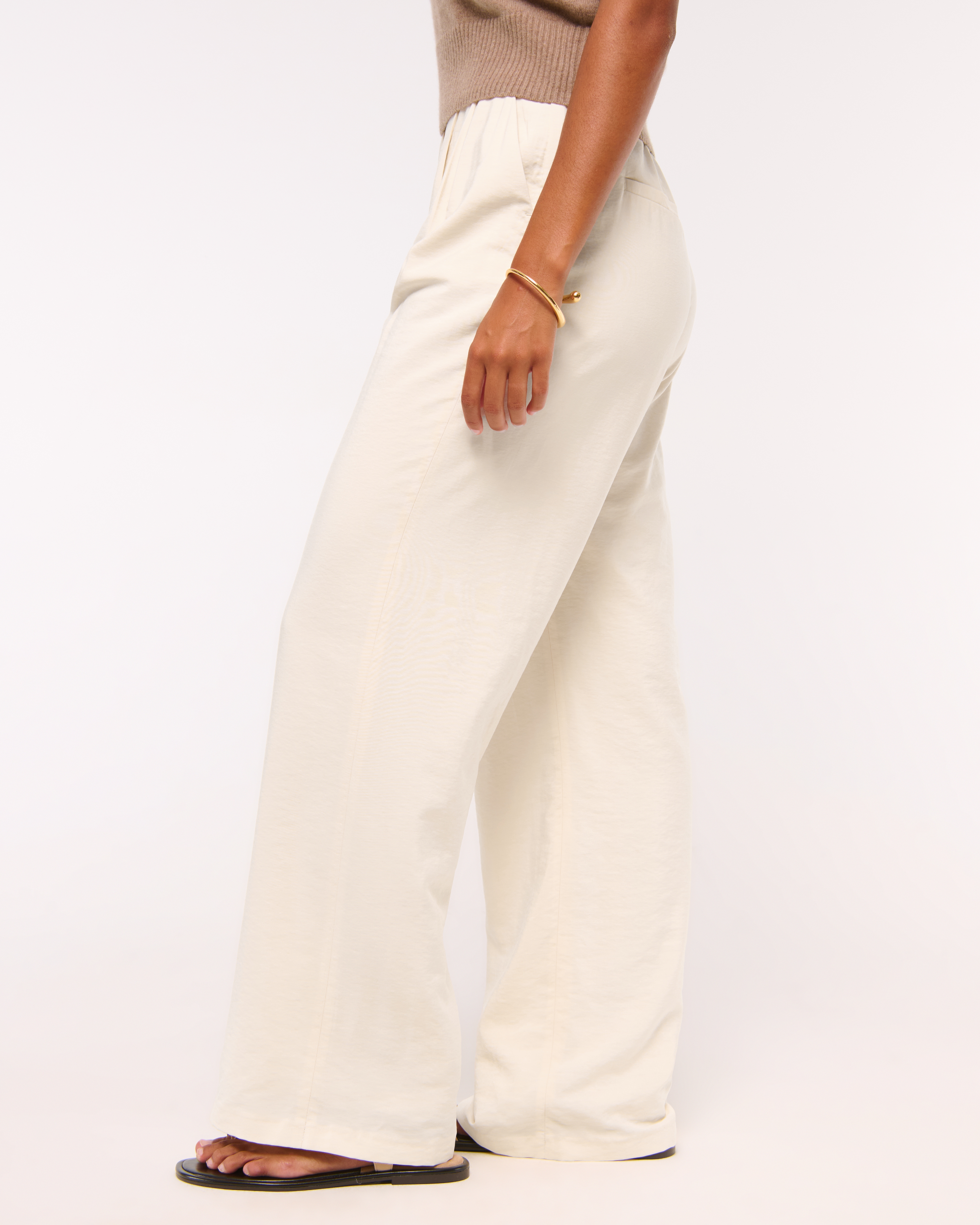 Abercrombie & Fitch Curve Love A&f Sloane Crepe Tailored Wide Leg Pant In Brown