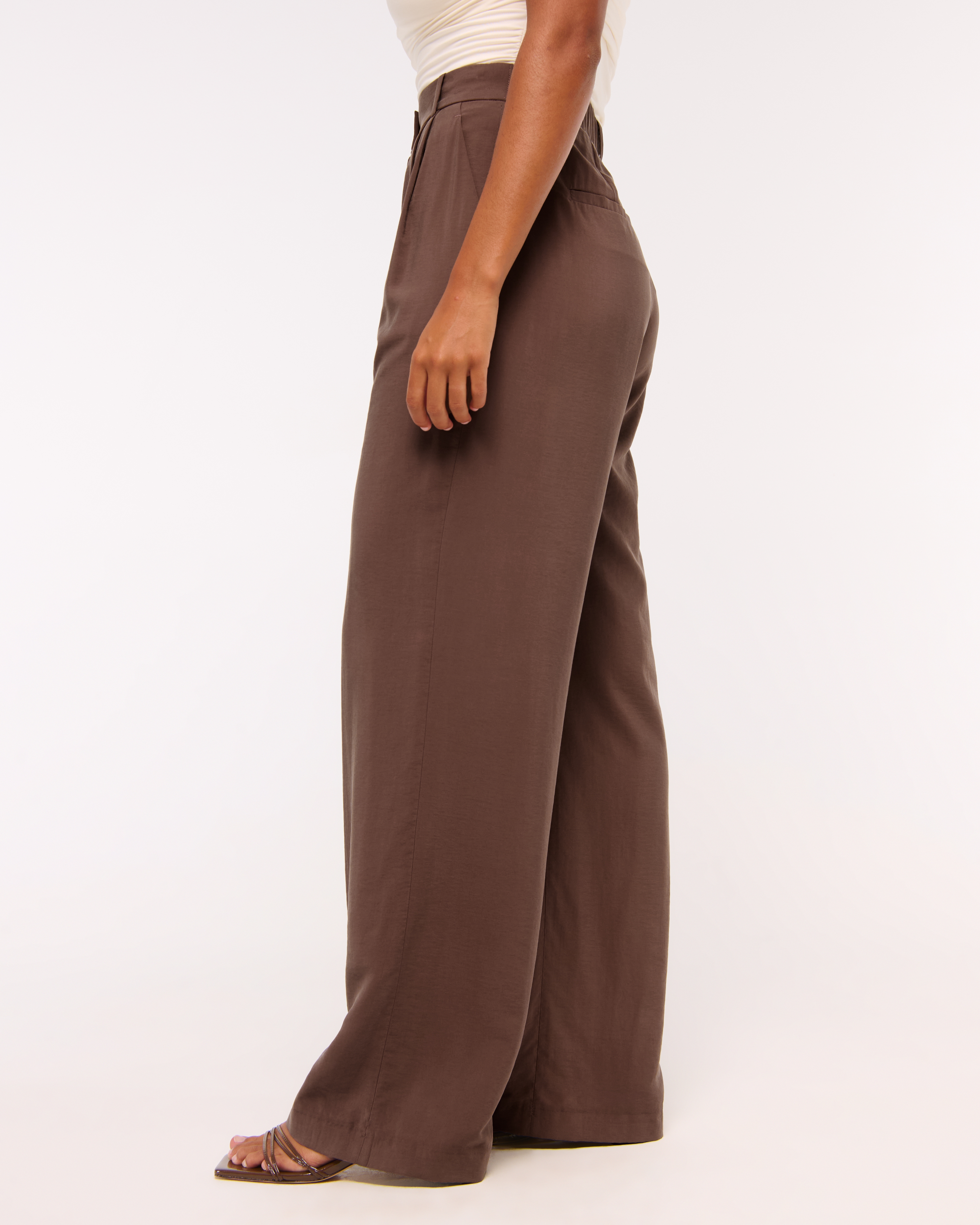Abercrombie & Fitch Curve Love A&f Sloane Crepe Tailored Wide Leg Pant In Brown