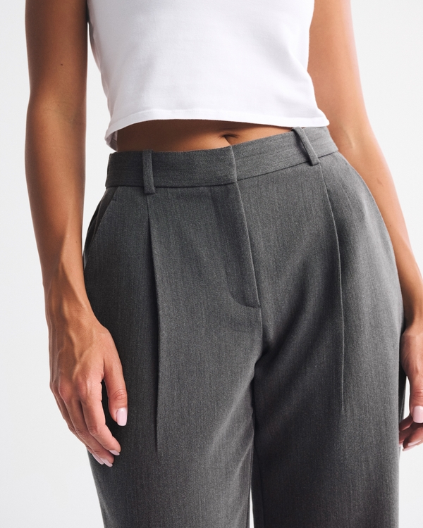 Curve Love A&F Quinn Tailored Straight Pant