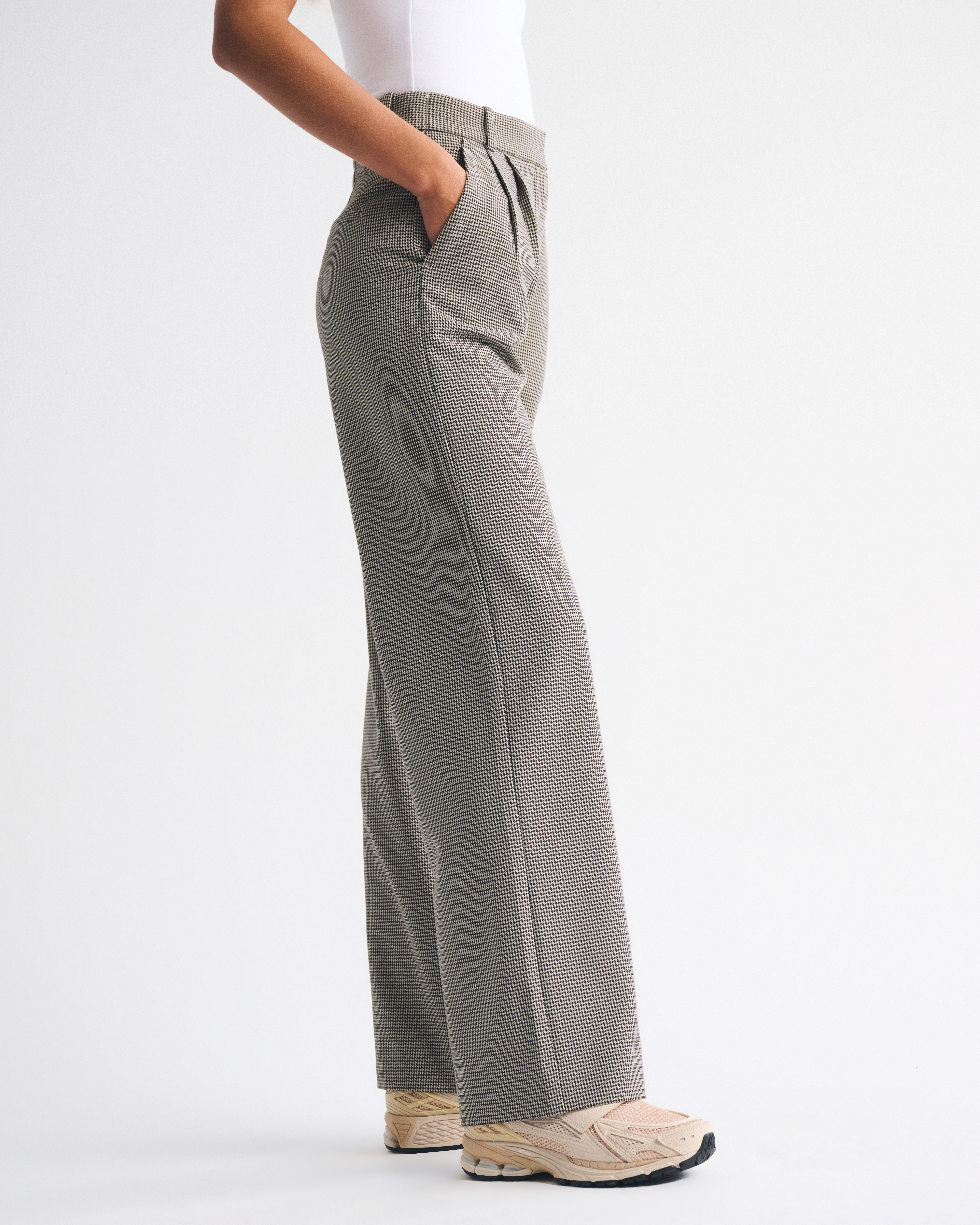 Abercrombie & Fitch A&f Sloane Tailored Wide Leg Pant In Brown