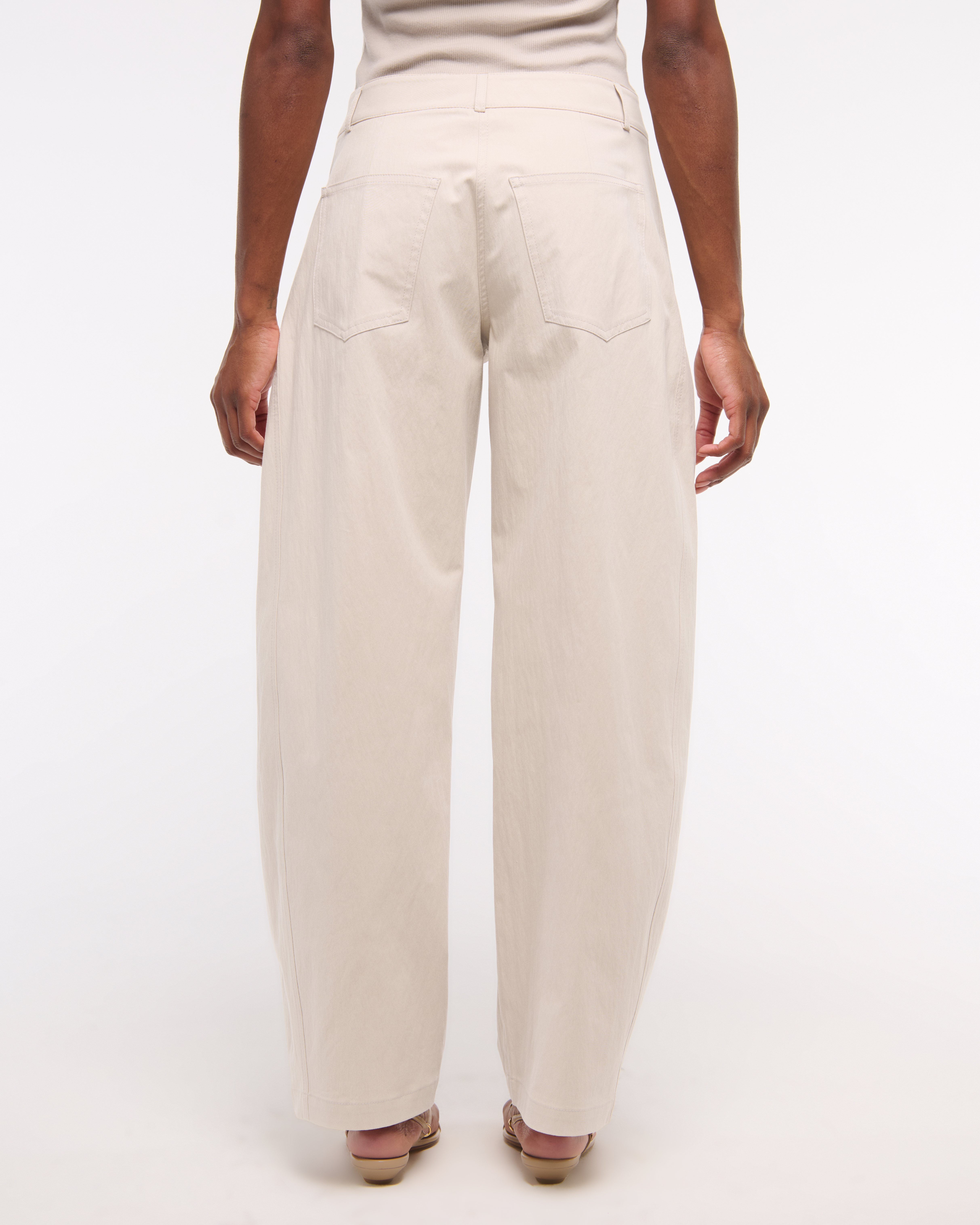 Abercrombie & Fitch Mid Rise Barrel Pant In Gray