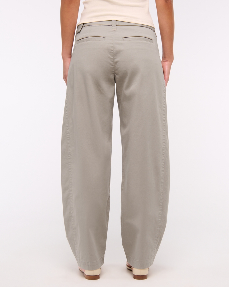 Belted Barrel Pant