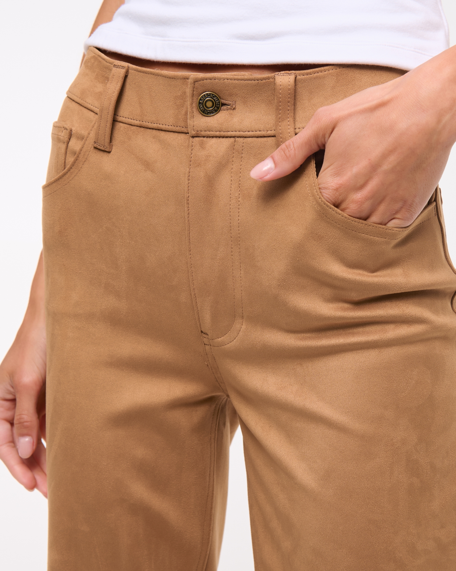 High Rise 90s Relaxed Vegan Suede Pant