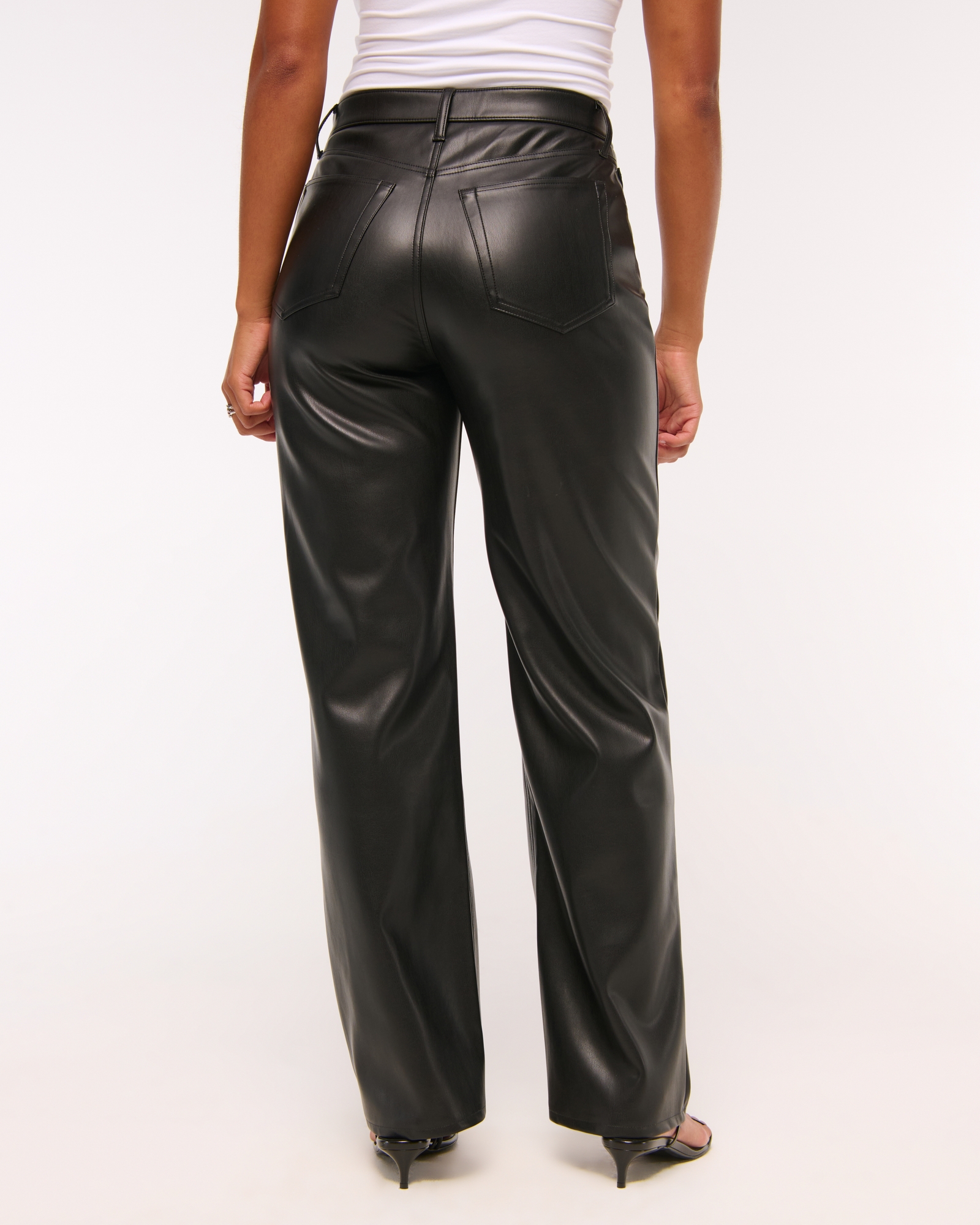 Curve Love High Rise 90s Relaxed Vegan Leather Pant