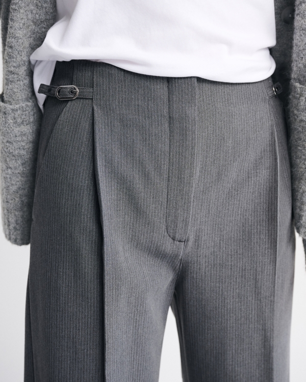 A&F Sloane Tailored Hardware Wide Leg Pant