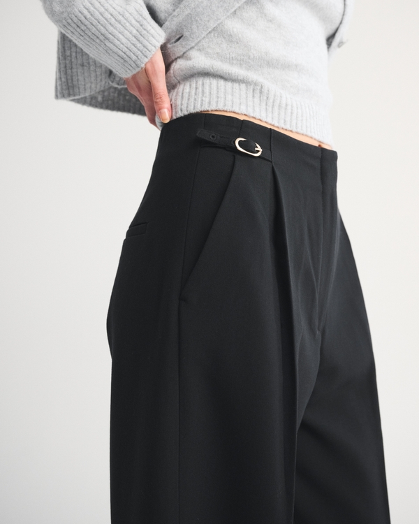 A&F Sloane Tailored Hardware Wide Leg Pant