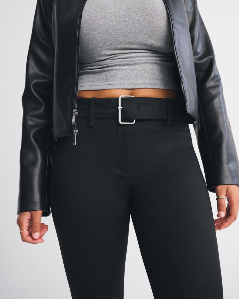 Curve Love A&F Forme Bootcut Pant