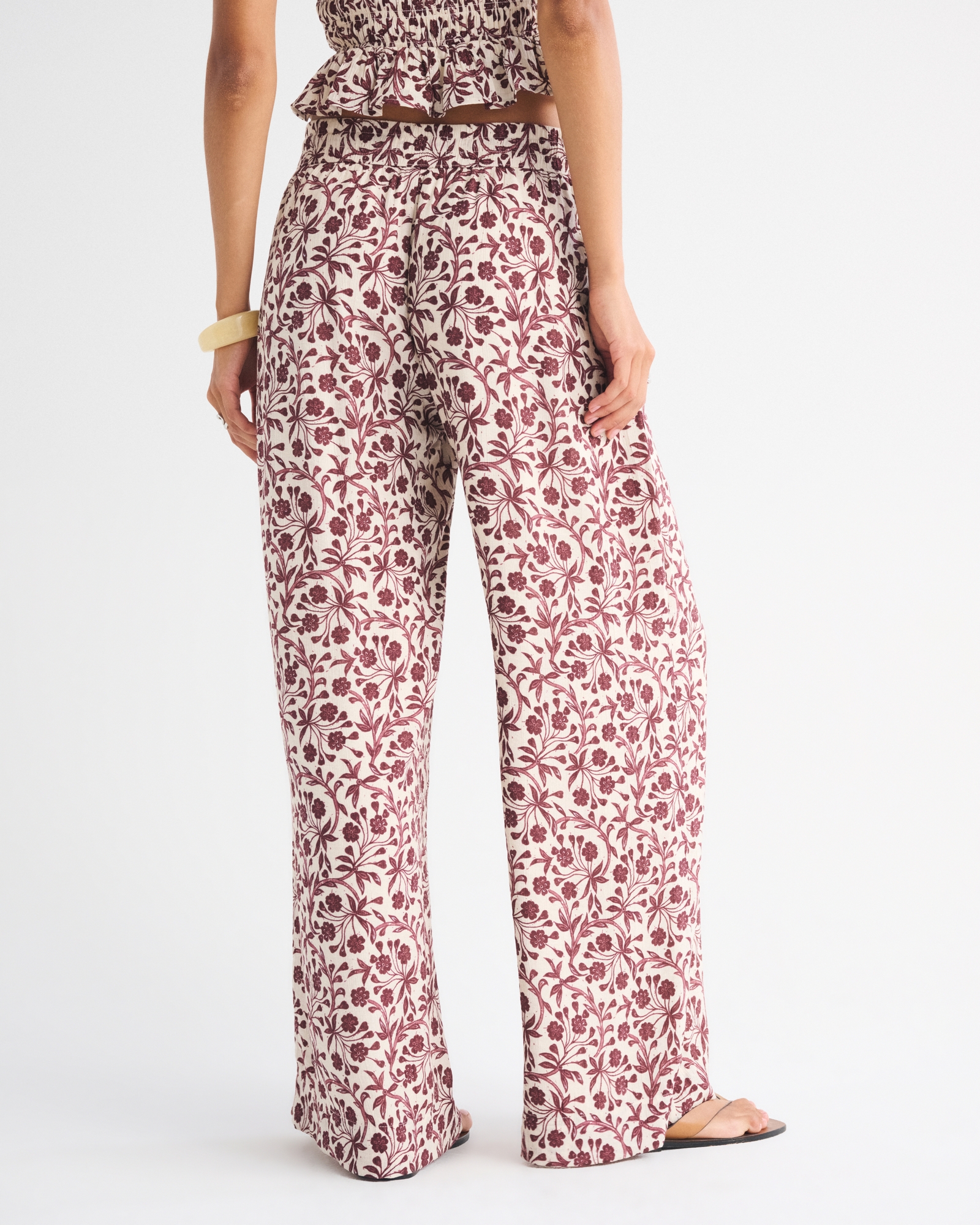 Crinkle Textured Pull-On Pant