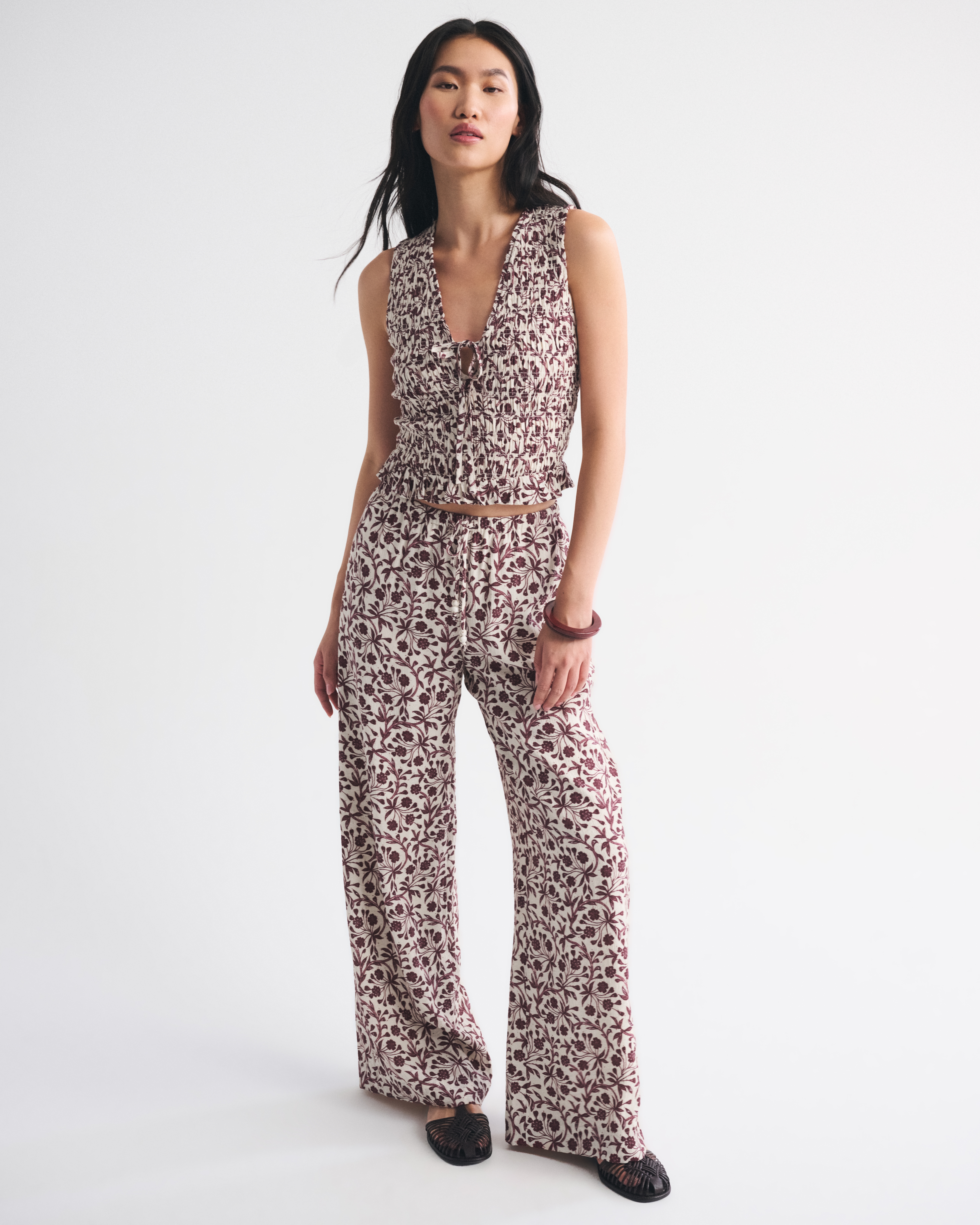 Женские брюки Abercrombie & Fitch Crinkle Textured Pull-On Pant — фото 2