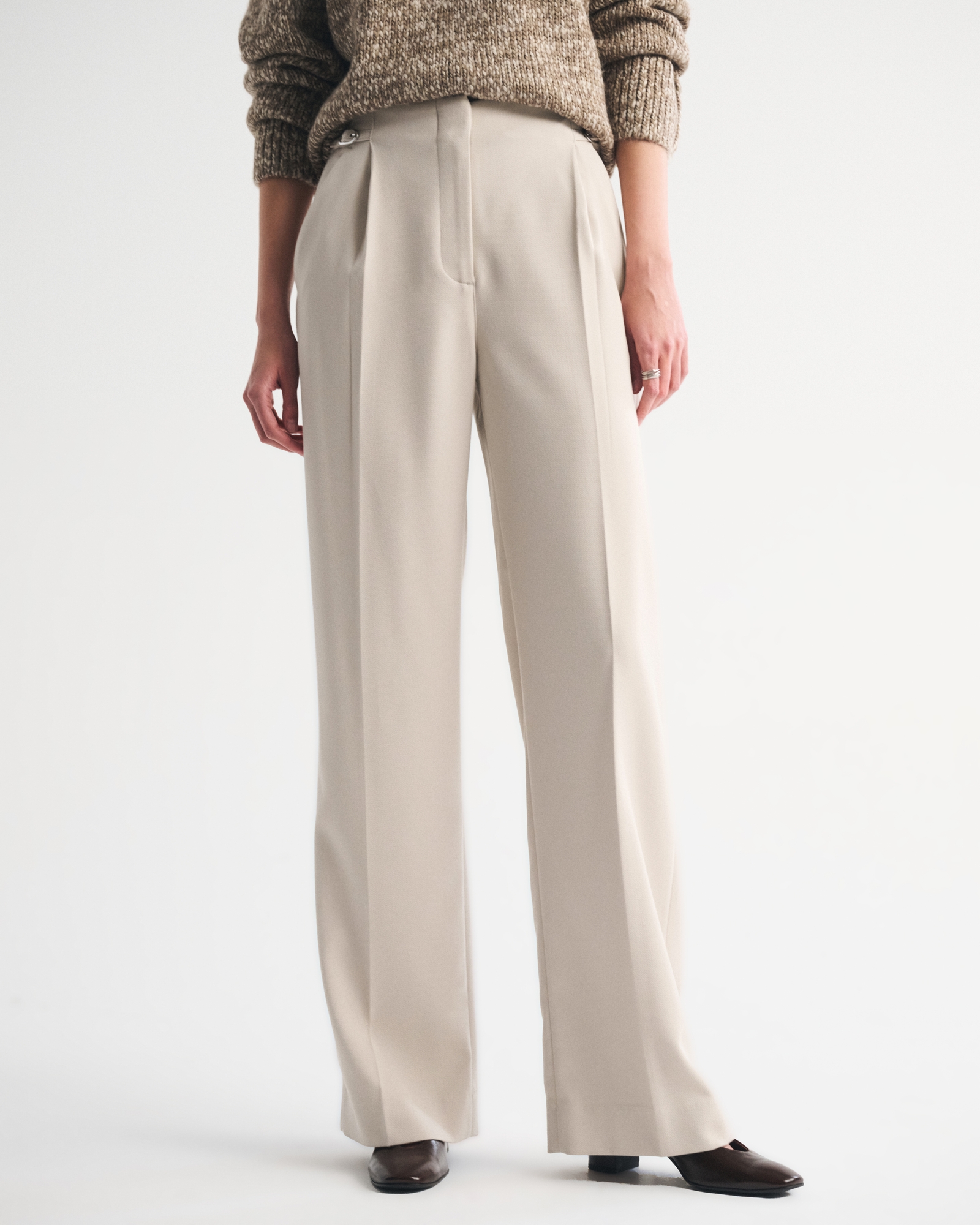 A&F Sloane Tailored Hardware Wide Leg Pant