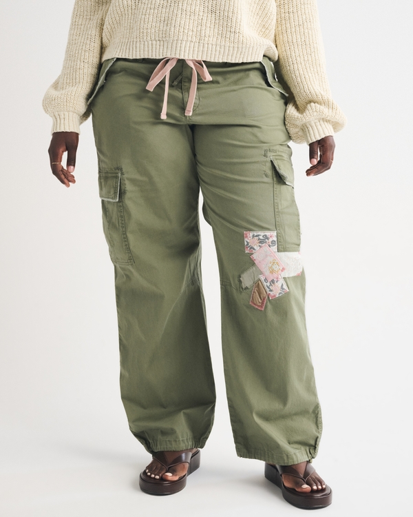Pantalones cargo Curve Love de tiro bajo muy holgados, Oliva view 2