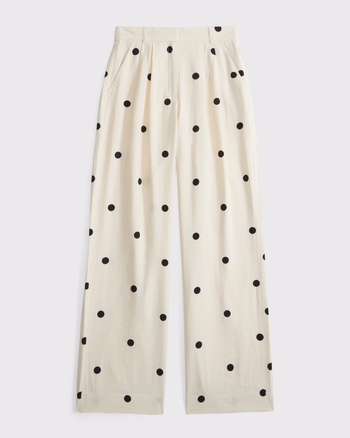 Curve Love A&F Sloane Crepe Tailored Wide Leg Pant from Abercrombie & Fitch - $90