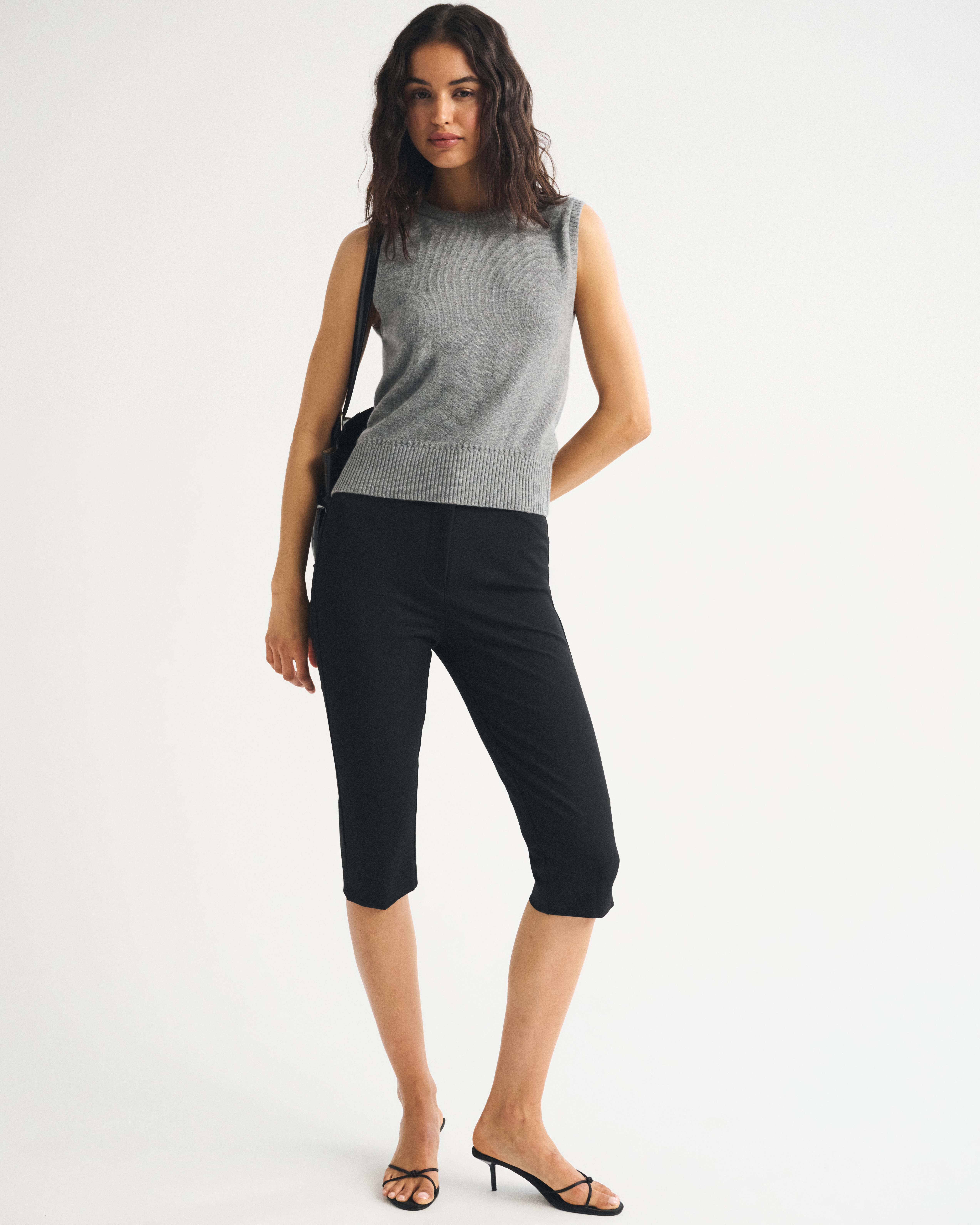 Женские брюки Abercrombie & Fitch A&F Forme Capri Pant — фото 3