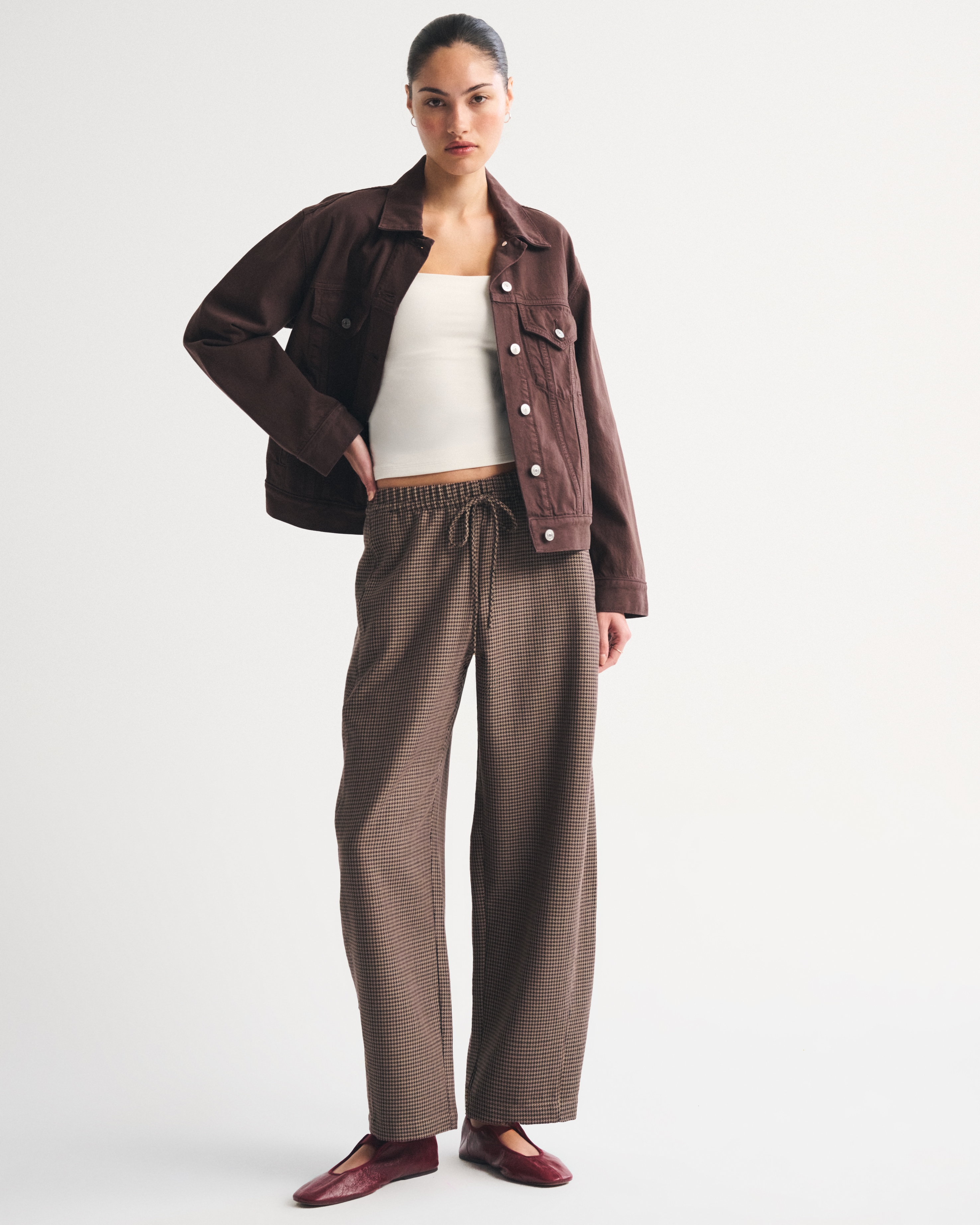 Женские брюки Abercrombie & Fitch Suiting Barrel Pull-On Pant — фото 2