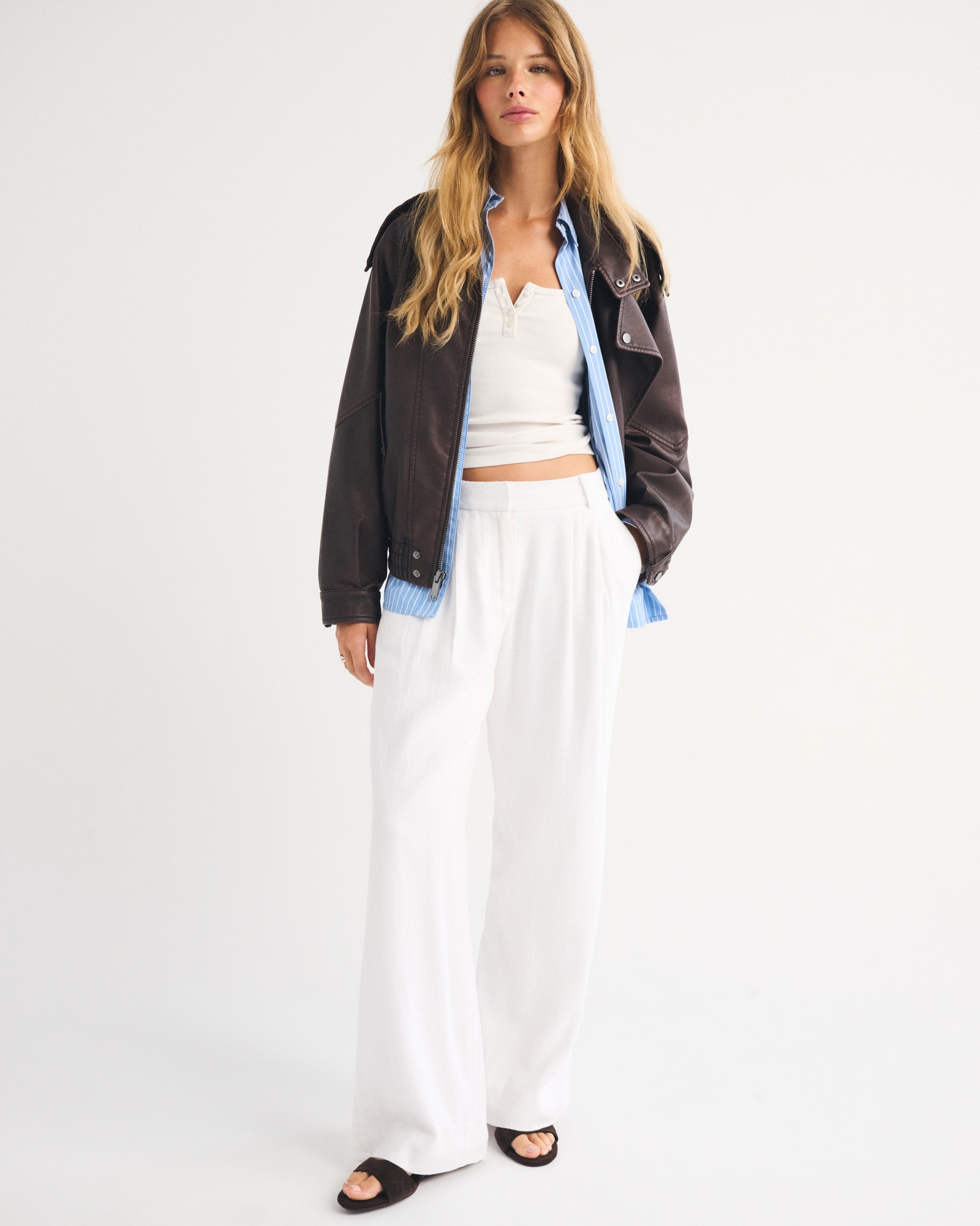 A&F Sloane Low Rise Linen-Blend Tailored Wide Leg Pant
