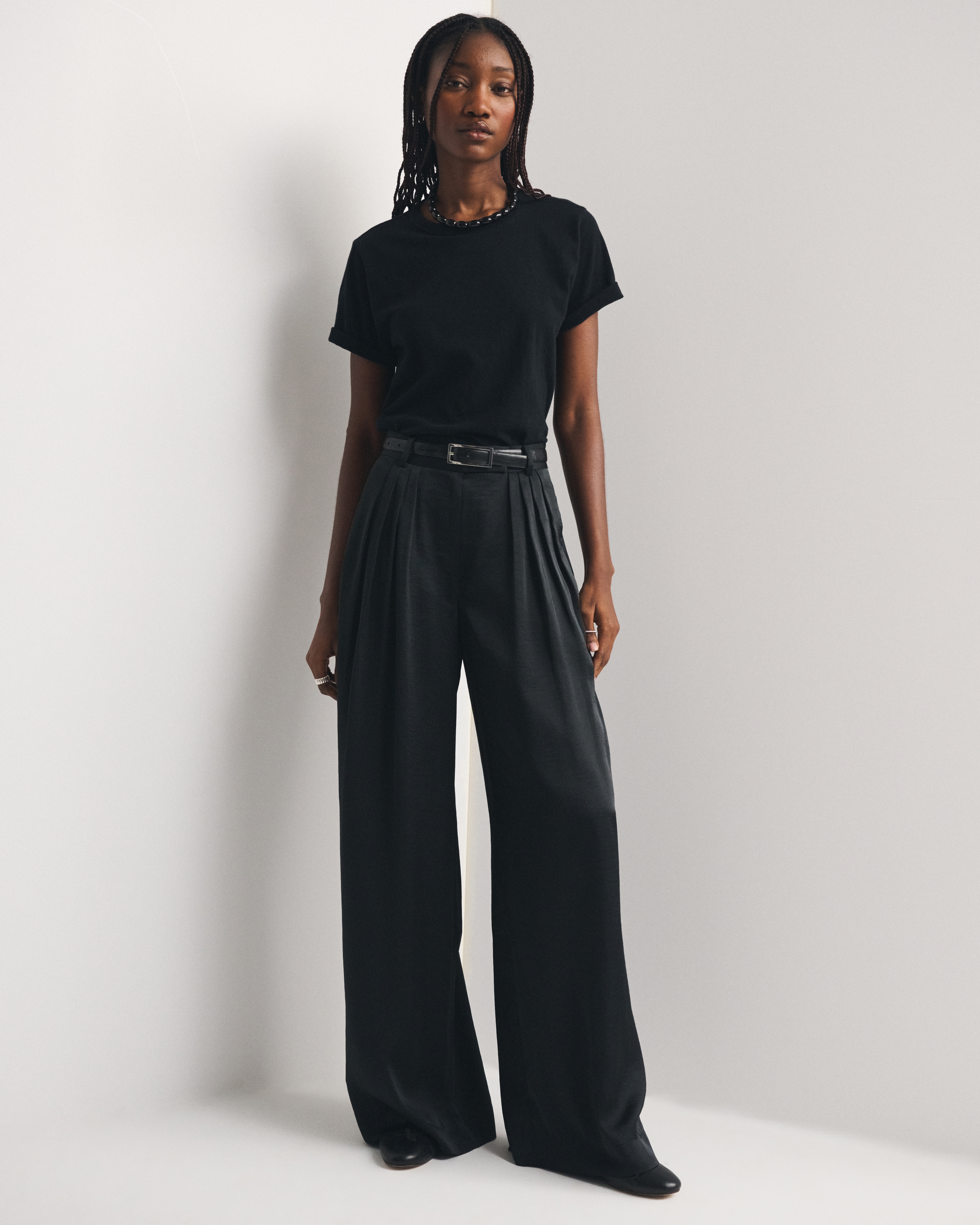 Женские брюки Abercrombie & Fitch High Rise Tailored Satin Palazzo Pant — фото 2