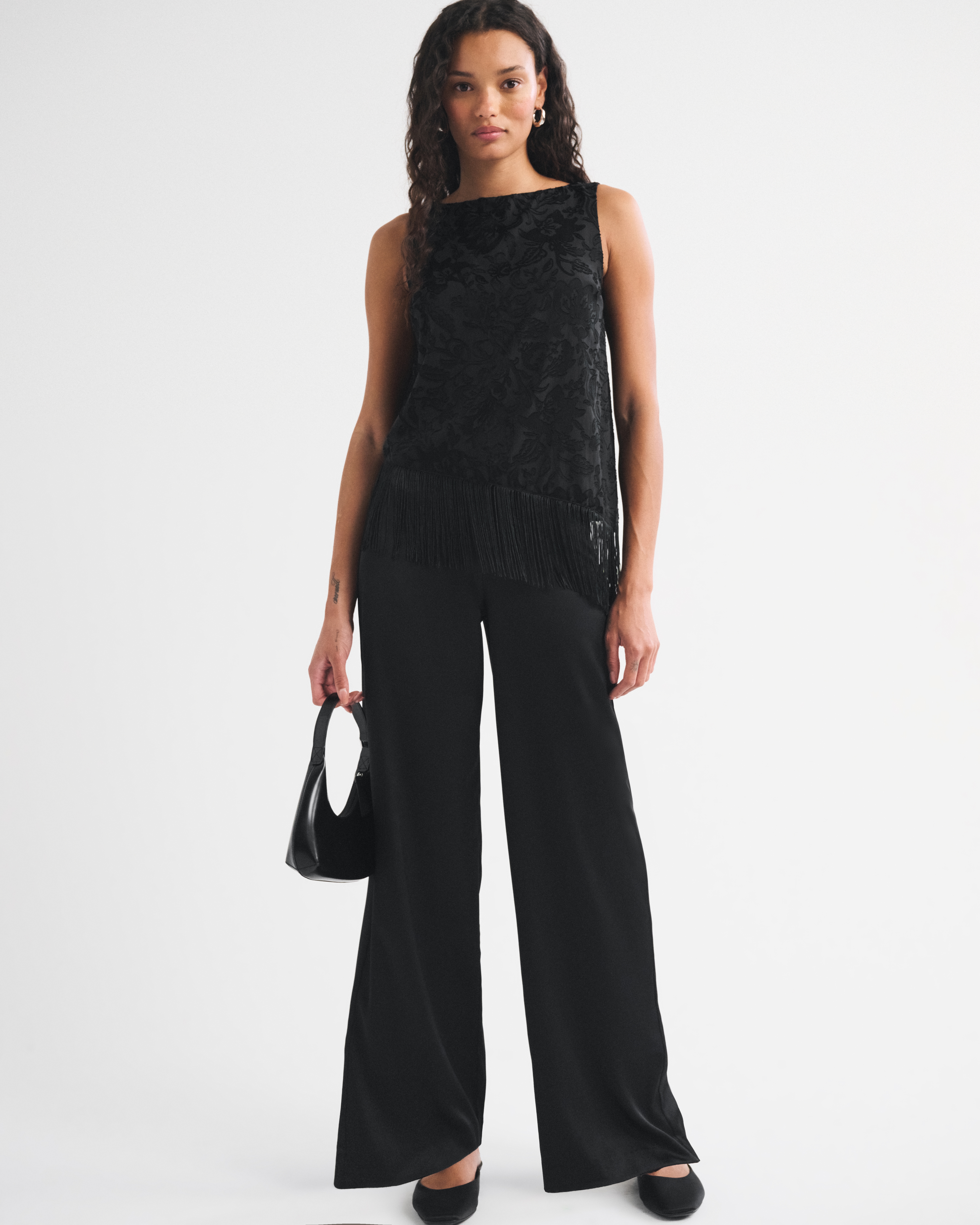 Женские брюки Abercrombie & Fitch Satin High Rise Wide Leg Pant, цвет: Чёрный — фото 2