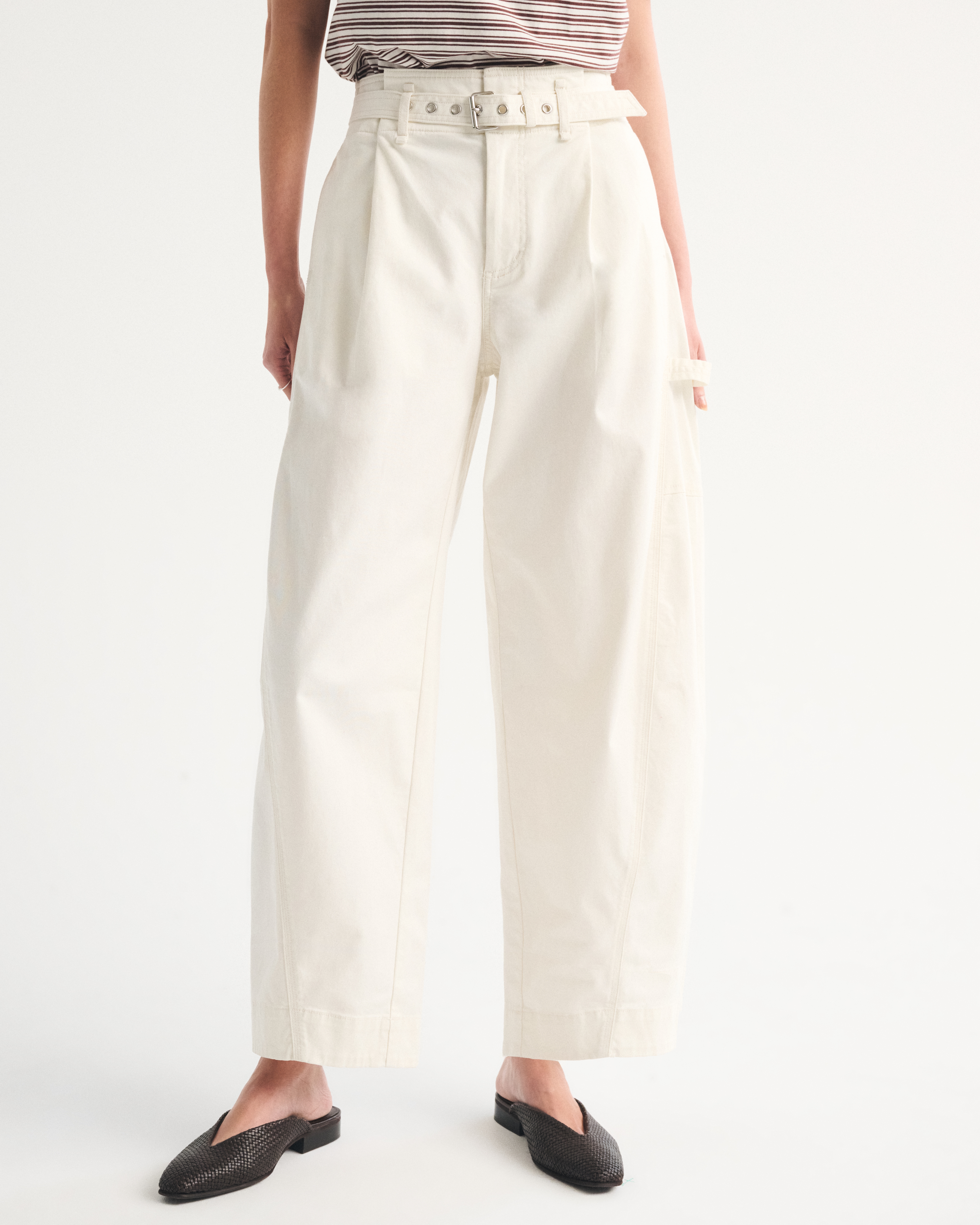 Женские брюки Abercrombie & Fitch Belted Barrel Utility Pant — фото 3