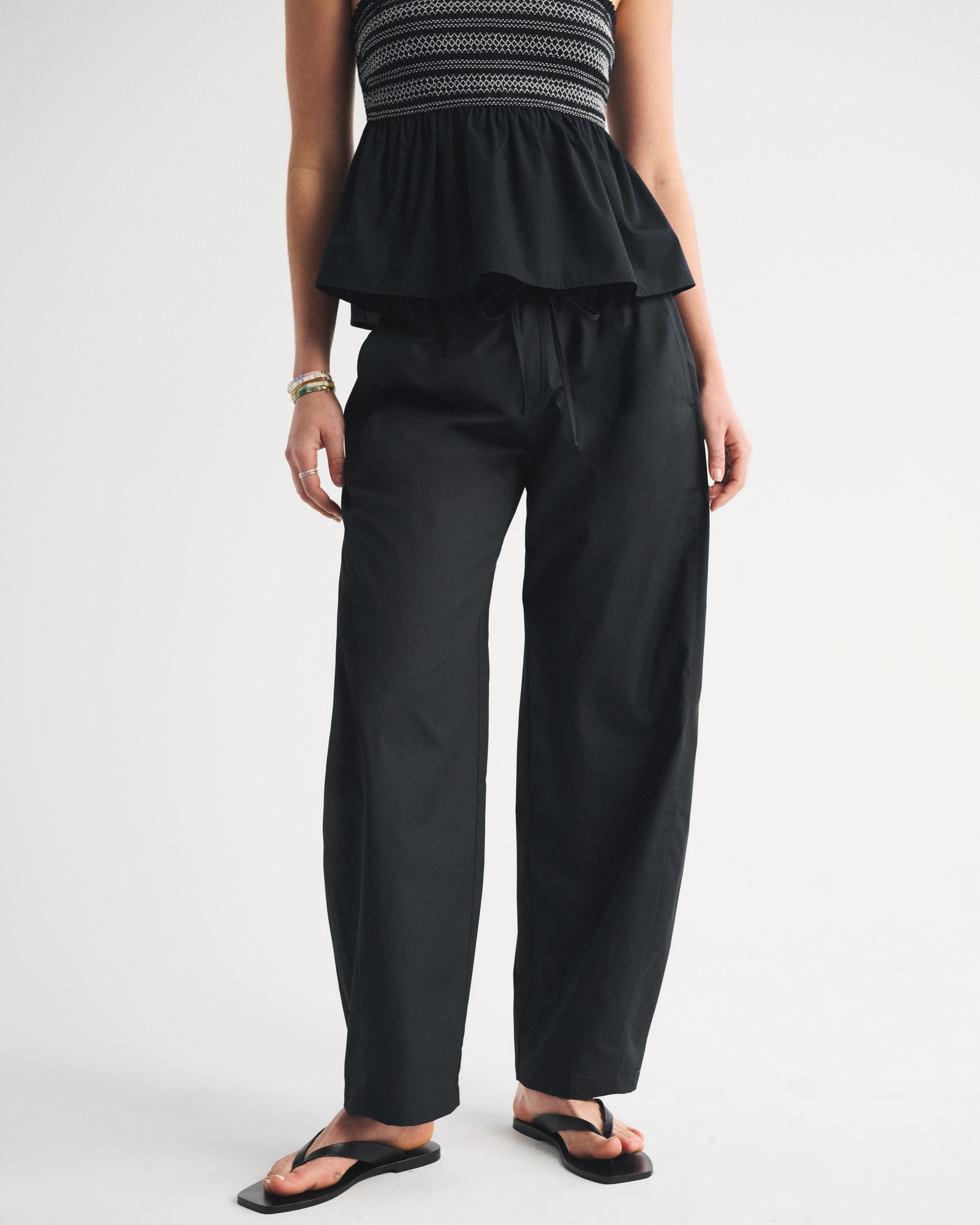 Poplin Barrel Pull-On Pant