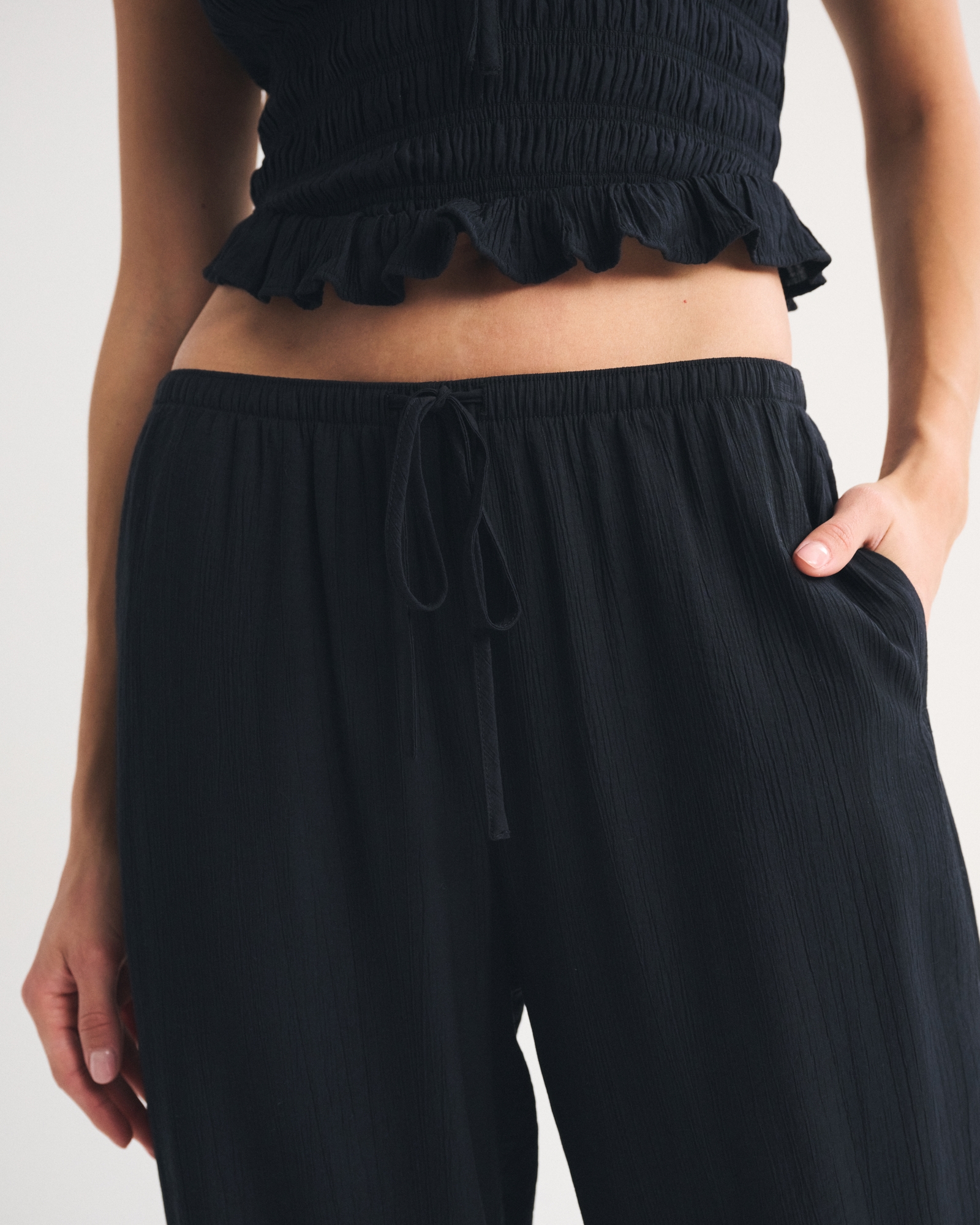 Convertible Crinkle Balloon Pull-On Pant