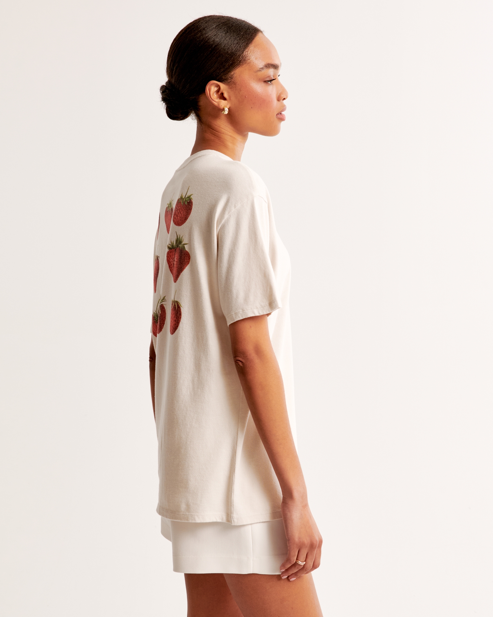 Oversized Strawberries Graphic Tee